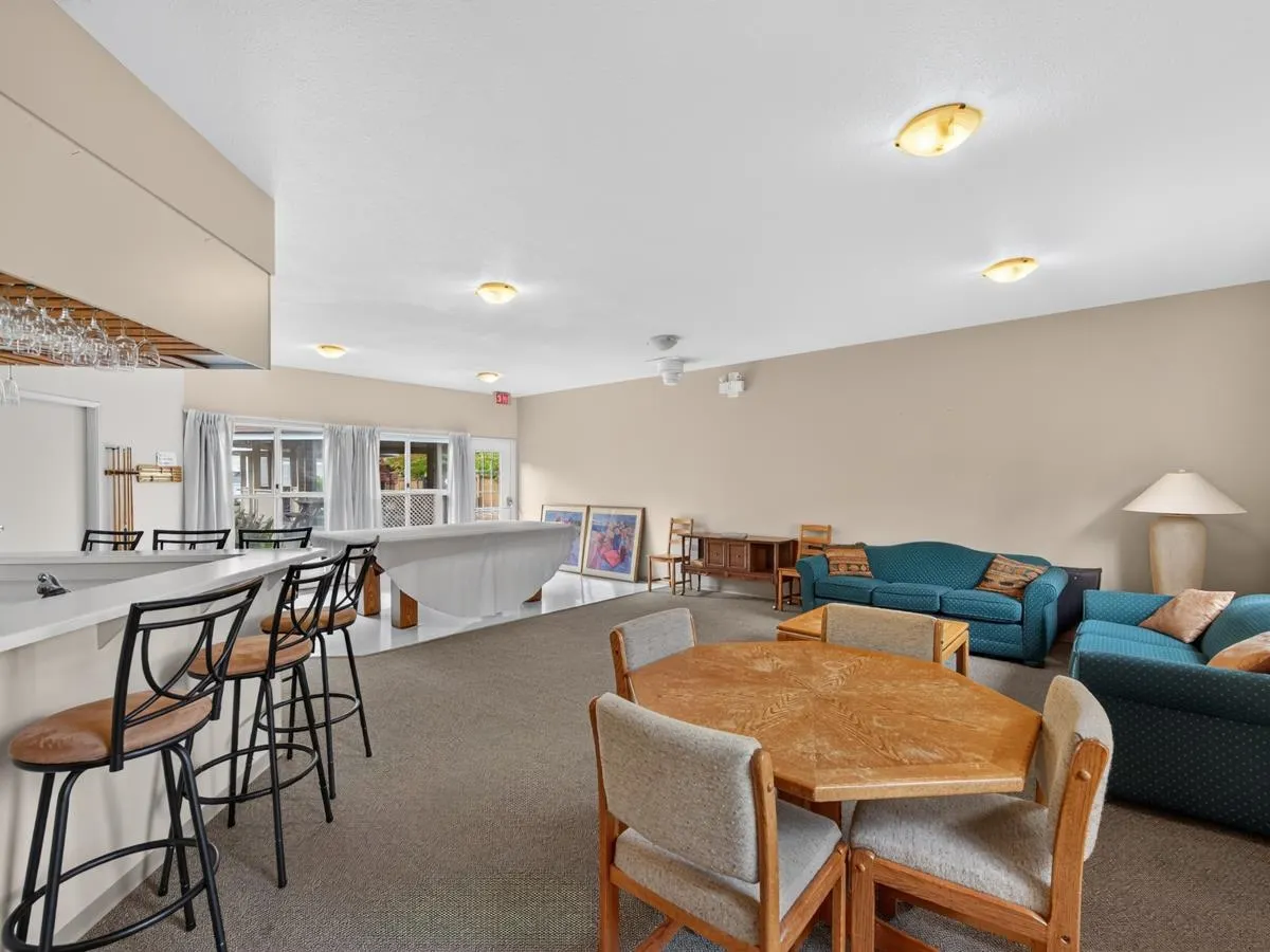 14834 100 Avenue #8