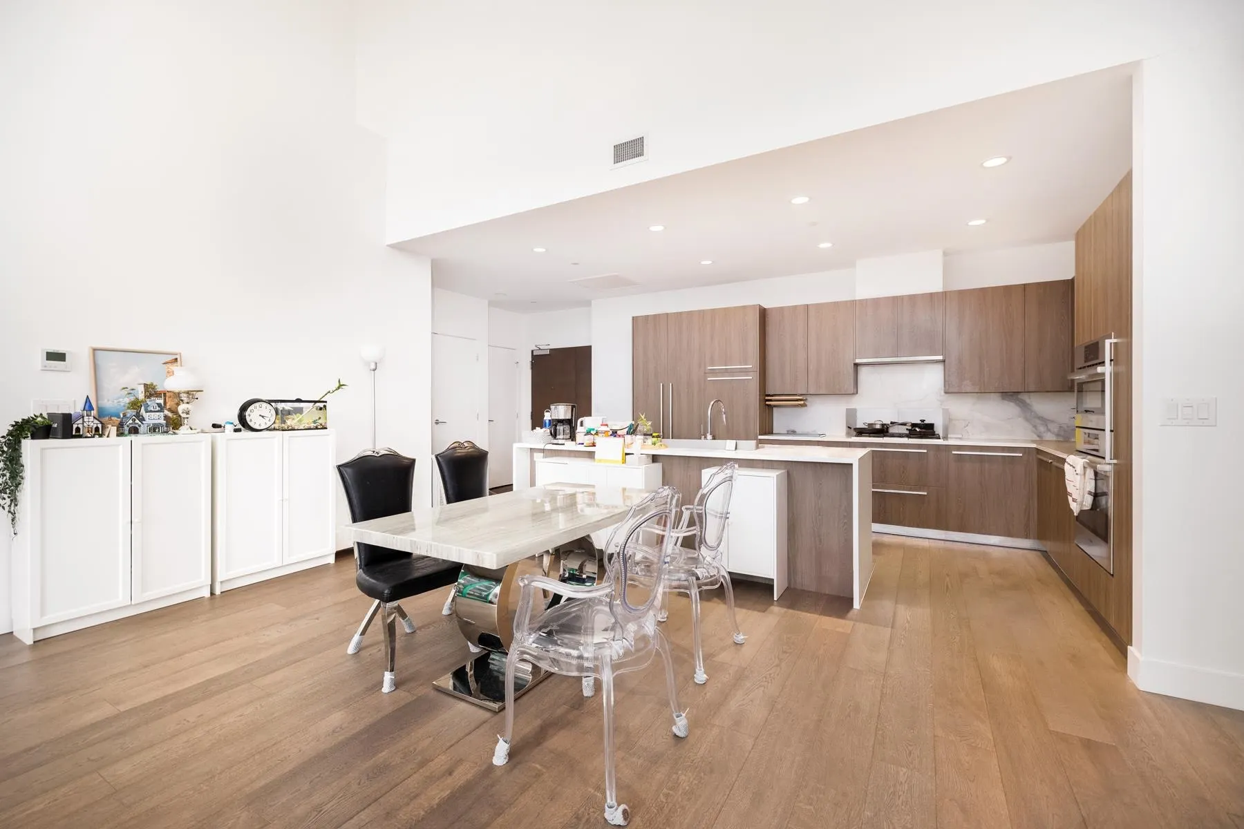 1210 E 27th Street #1203