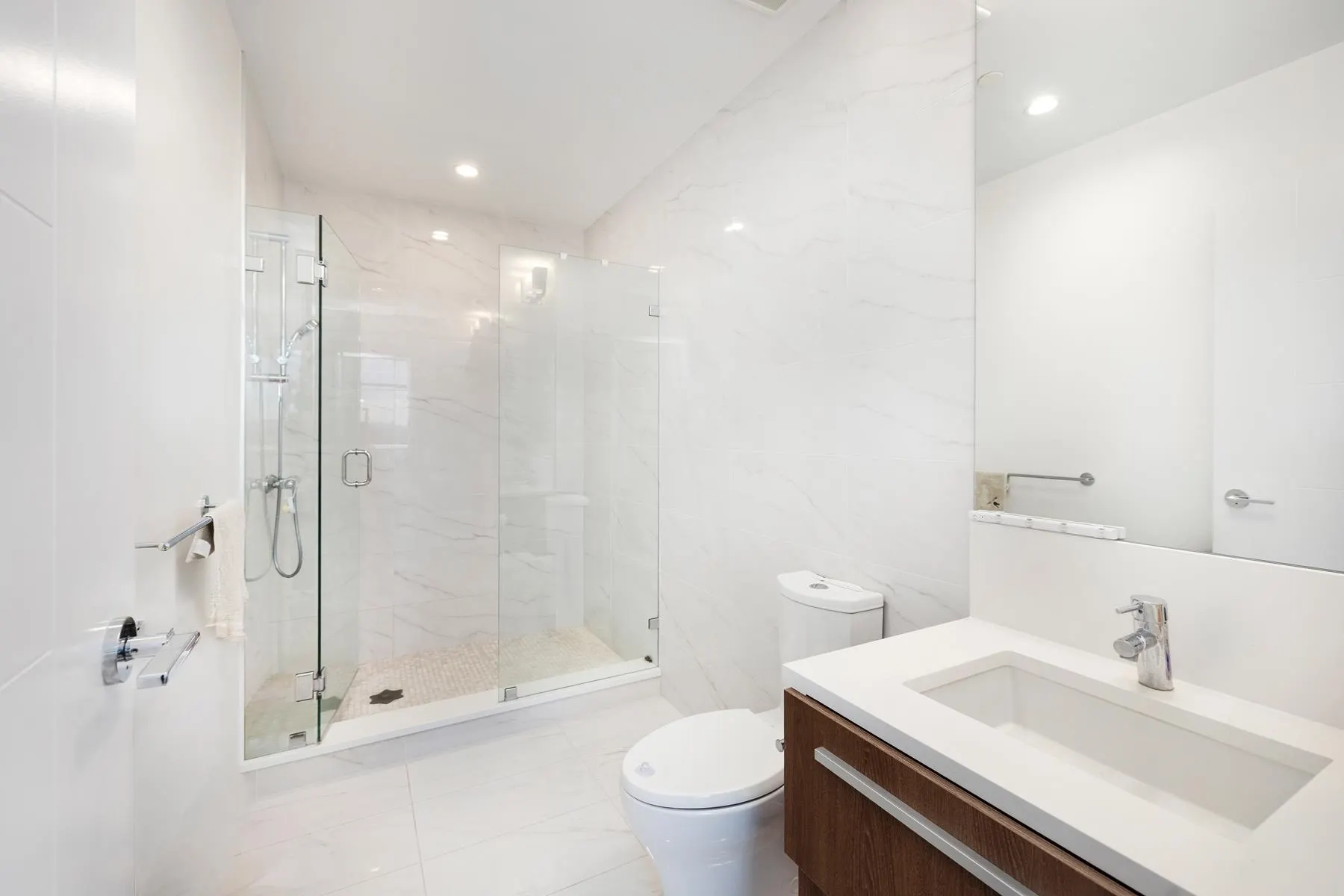 1210 E 27th Street #1203