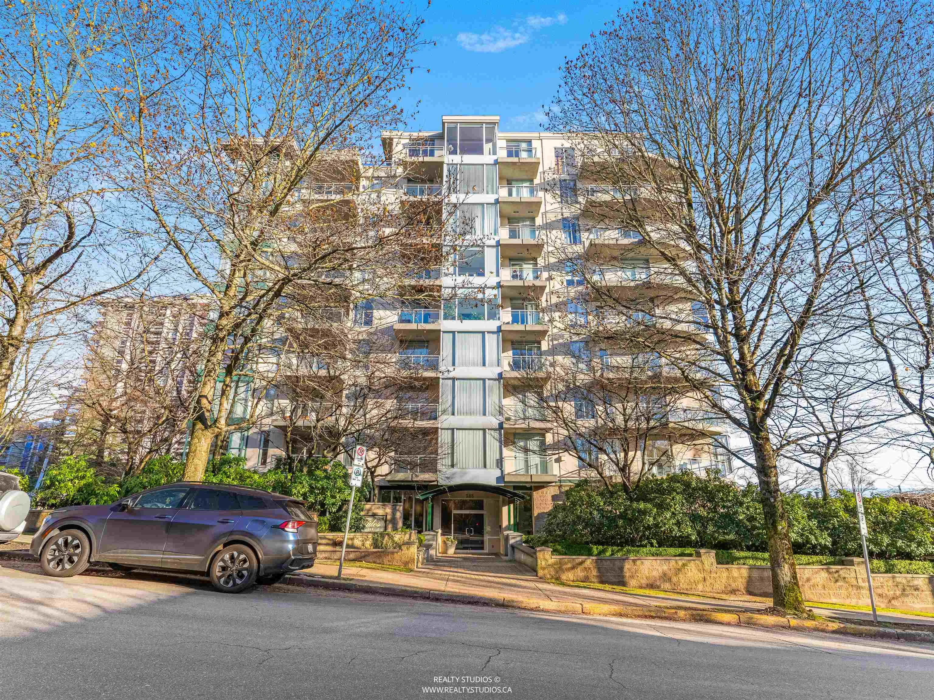 588 16th Street #603