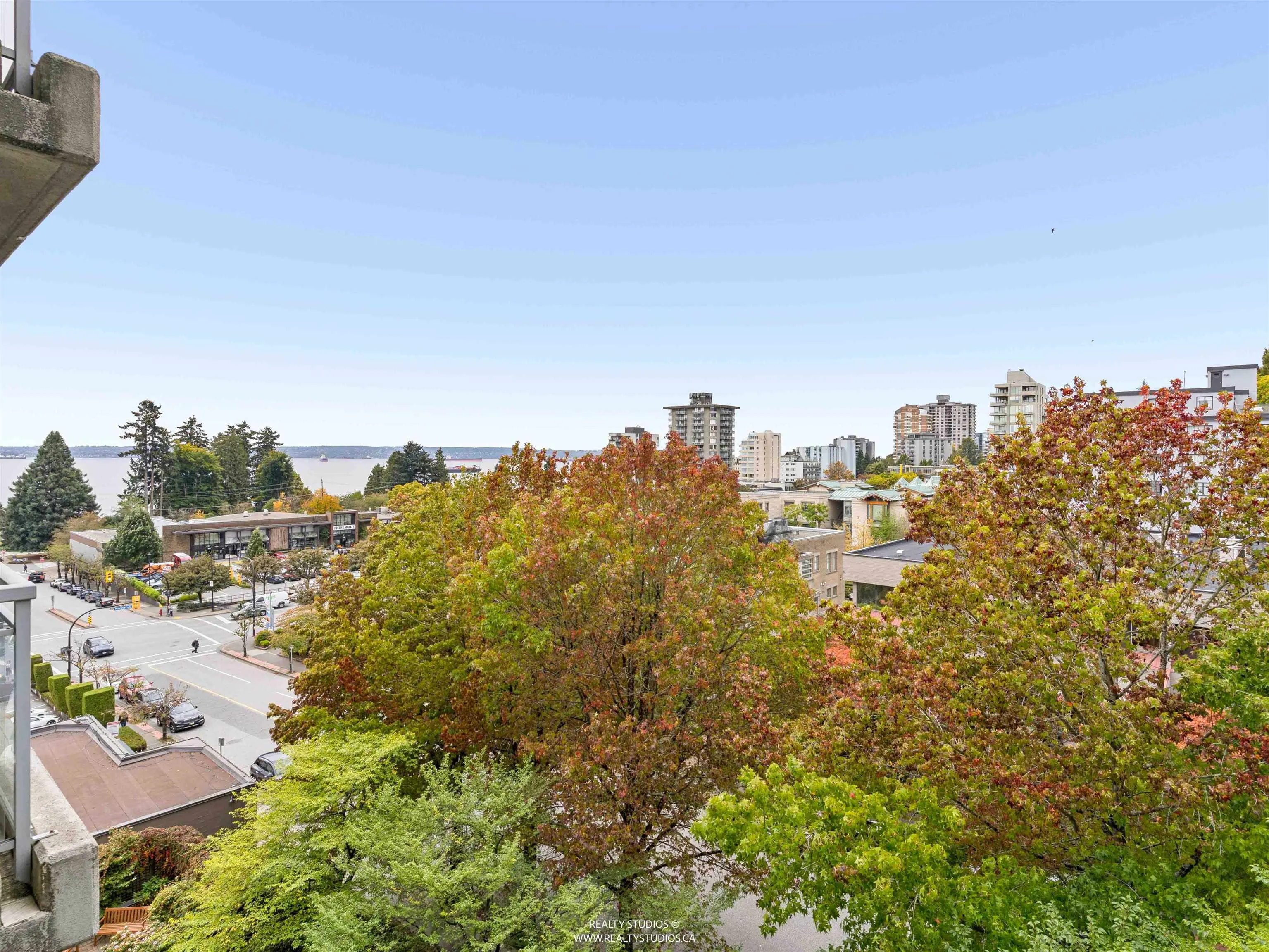 588 16th Street #603