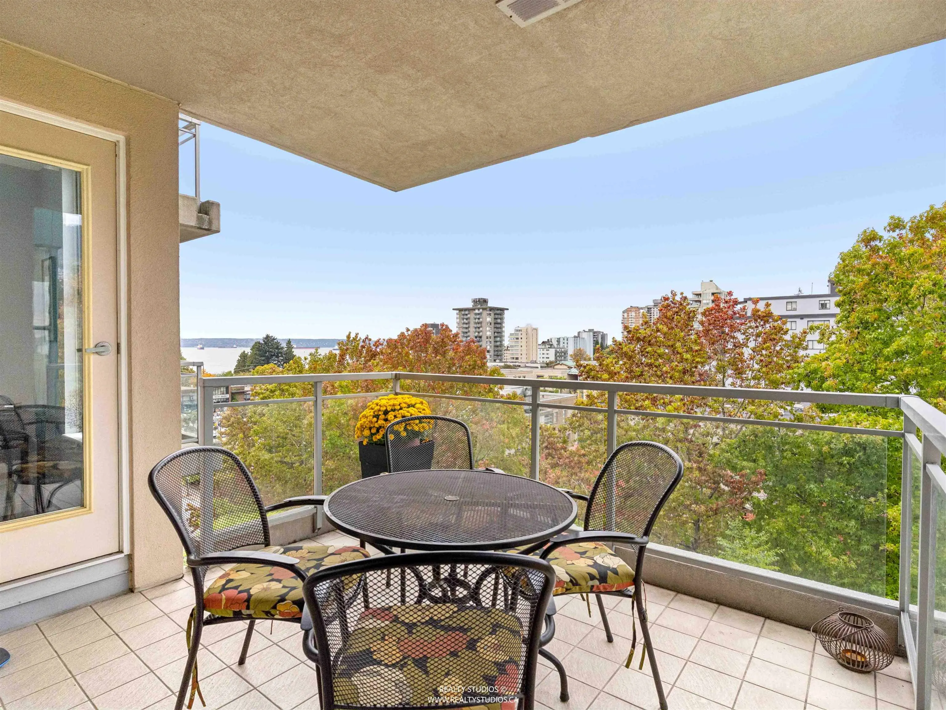 588 16th Street #603