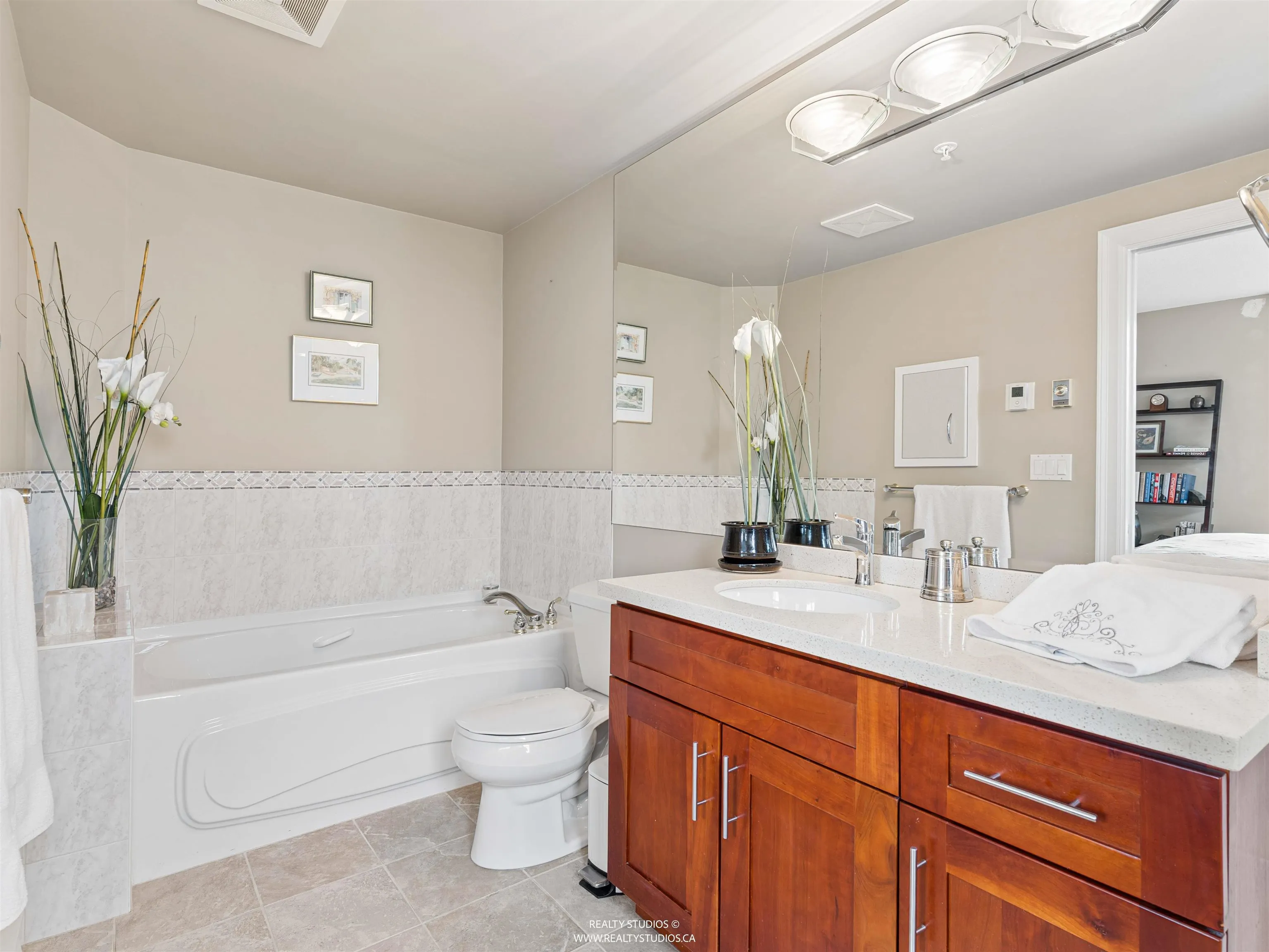 588 16th Street #603