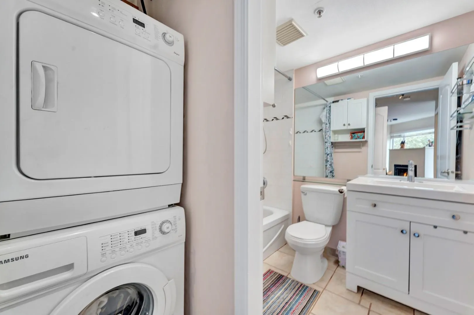 2401 Hawthorne Avenue #203