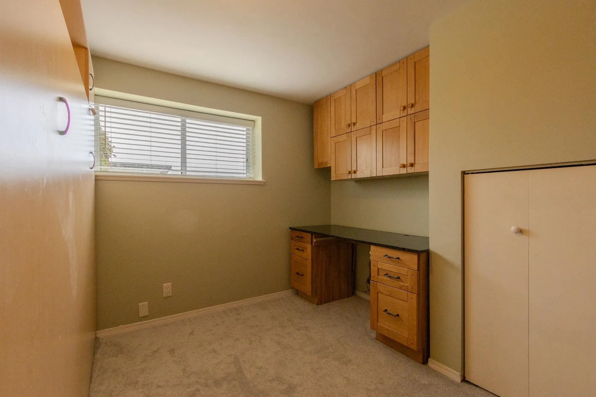 4128 Canterbury Crescent