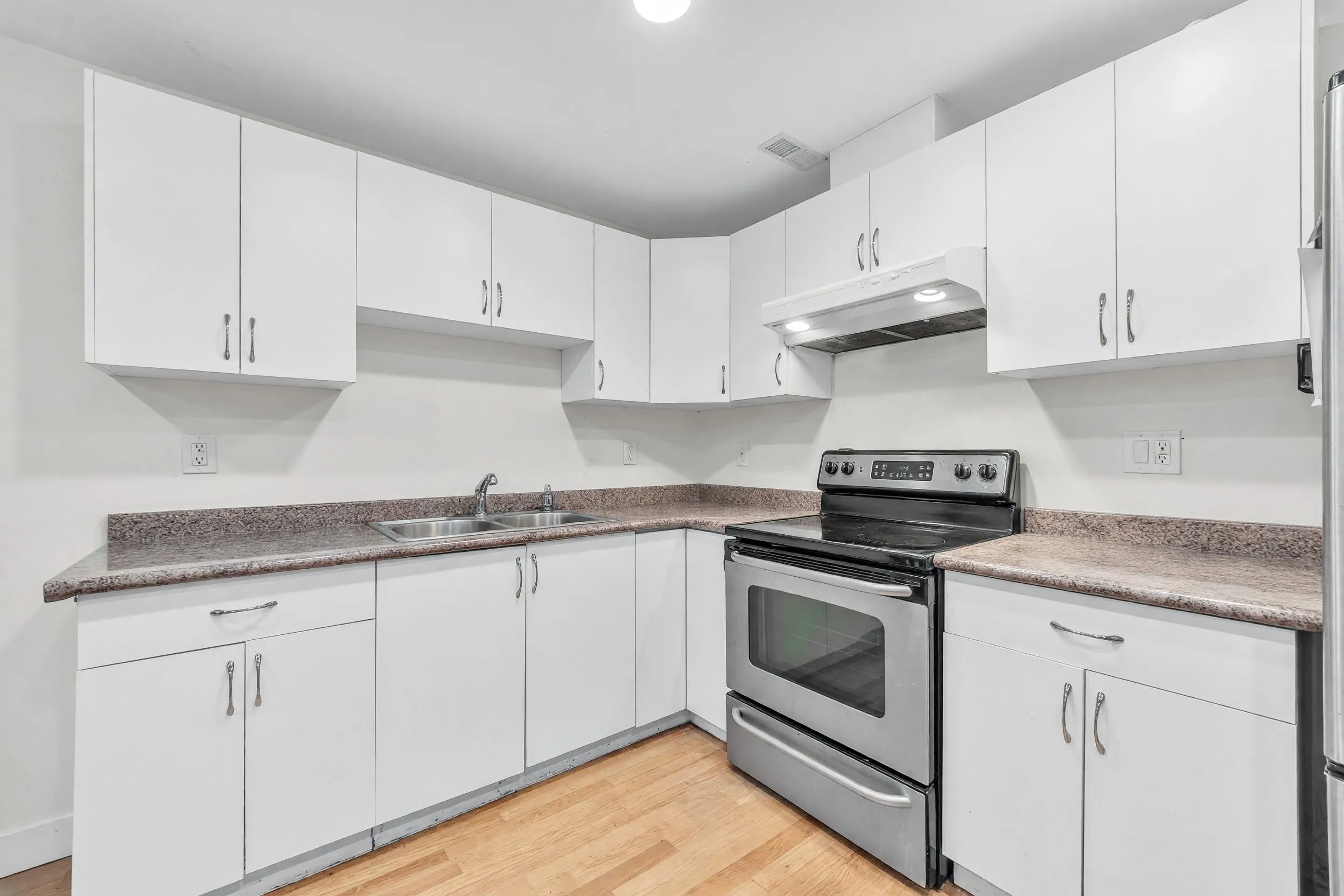 6195 168 Street #35