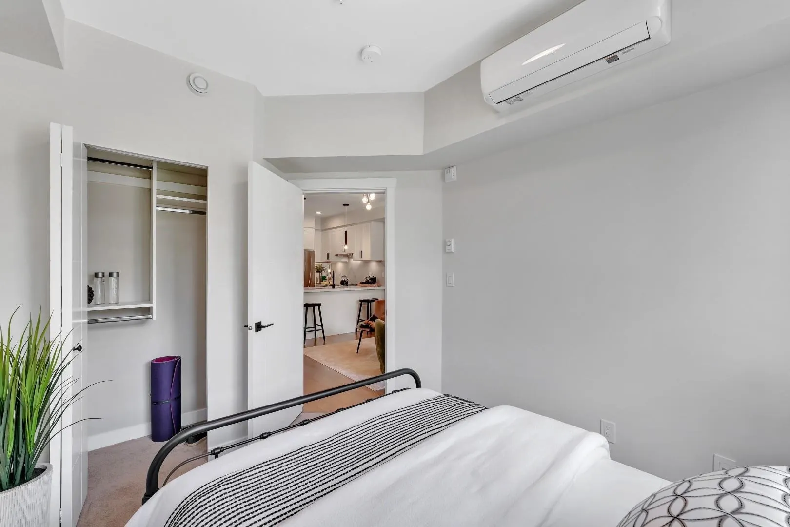 12143 223 Street #412