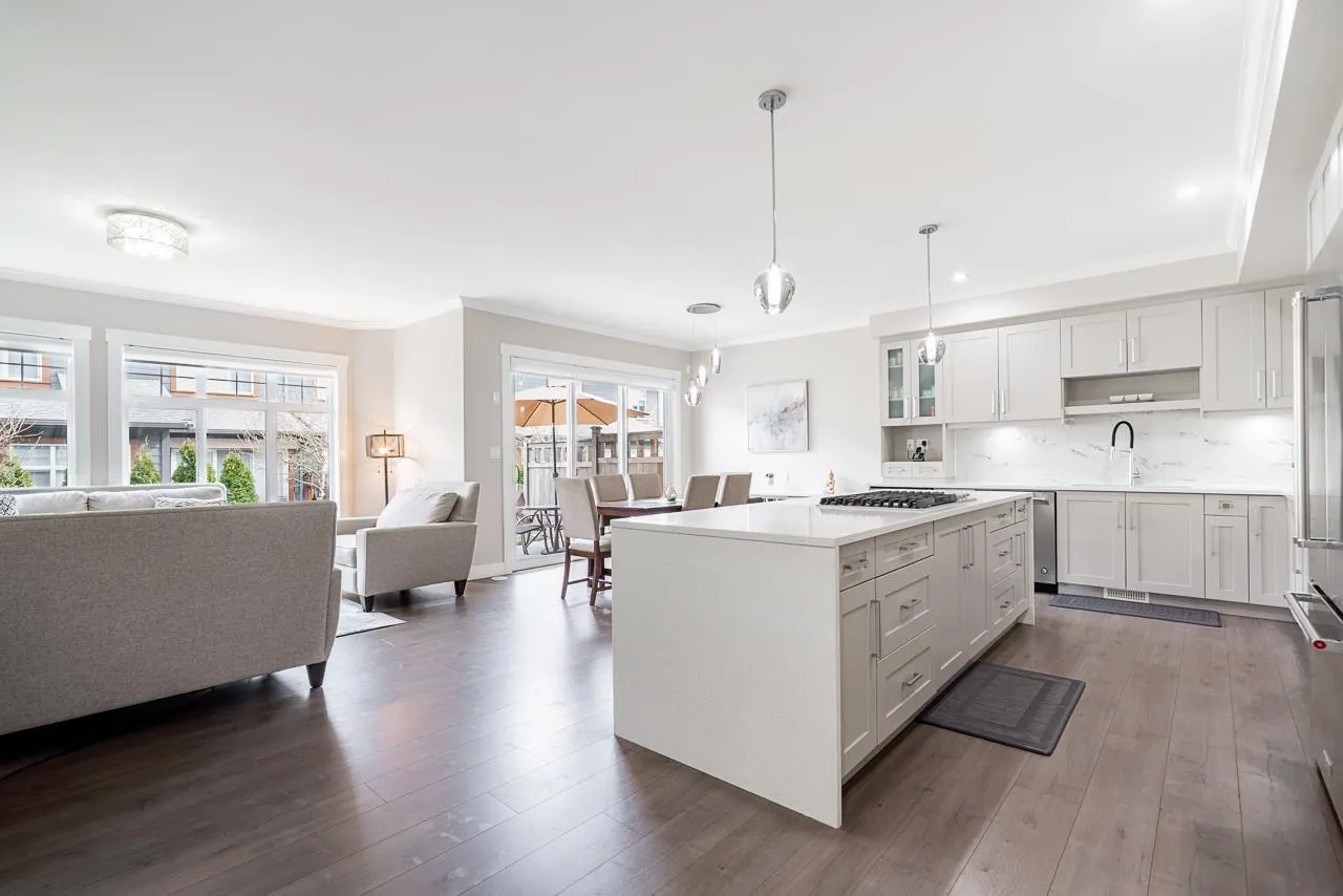17033 Fraser Highway #2
