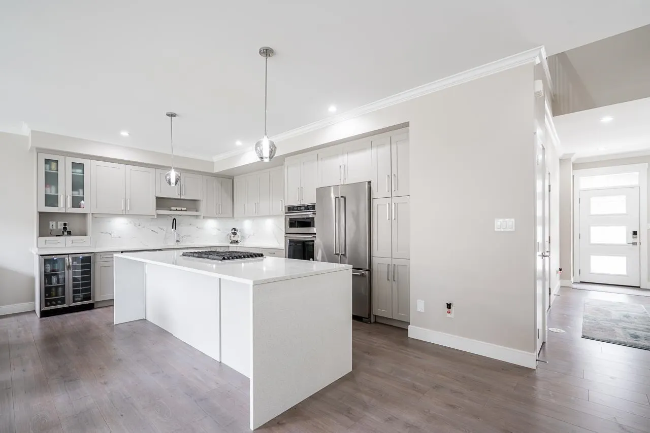 17033 Fraser Highway #2