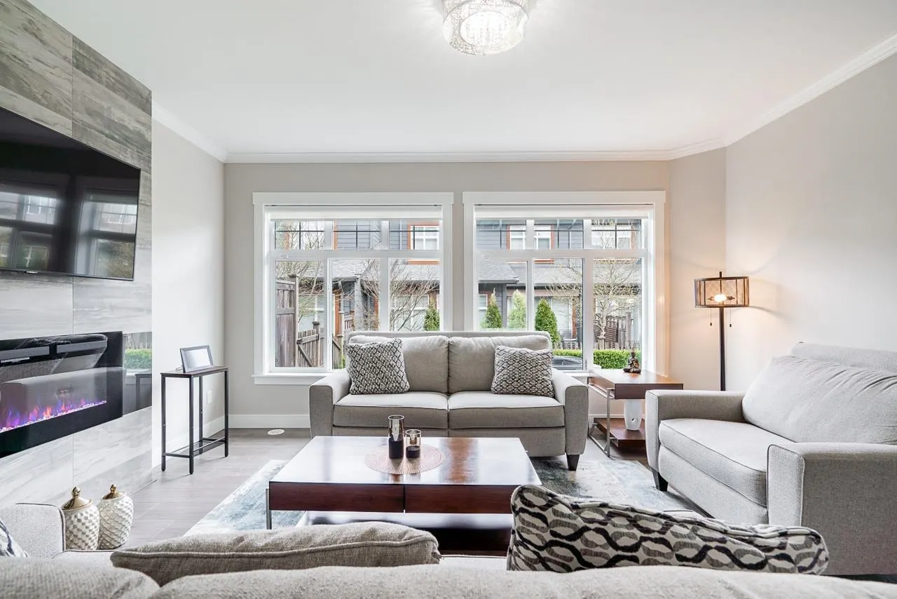 17033 Fraser Highway #2