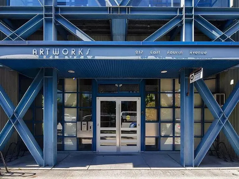 237 E 4th Avenue #217