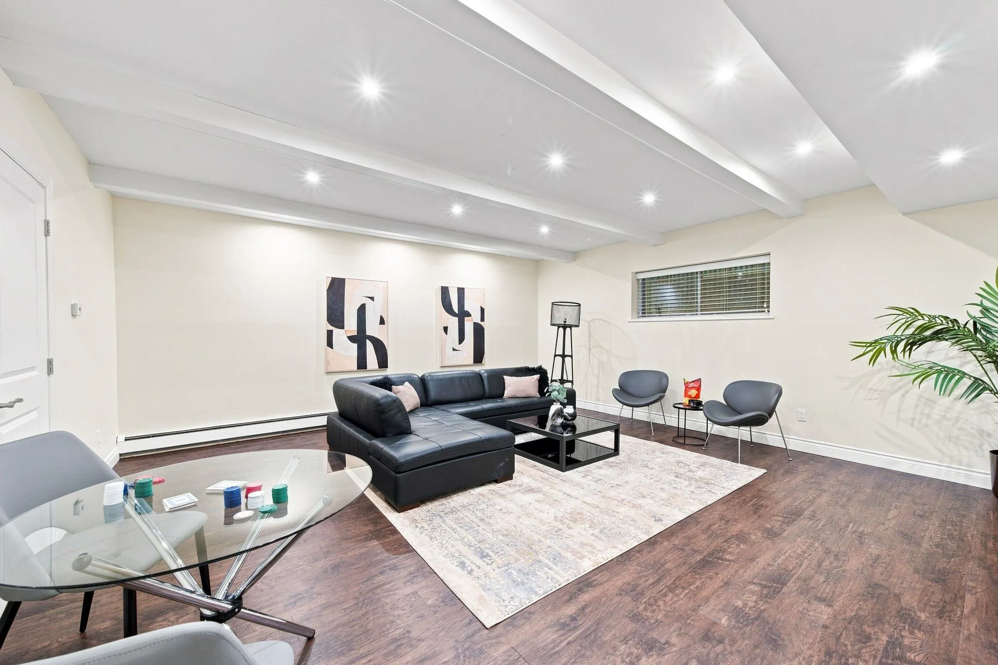 4245 Nautilus Close