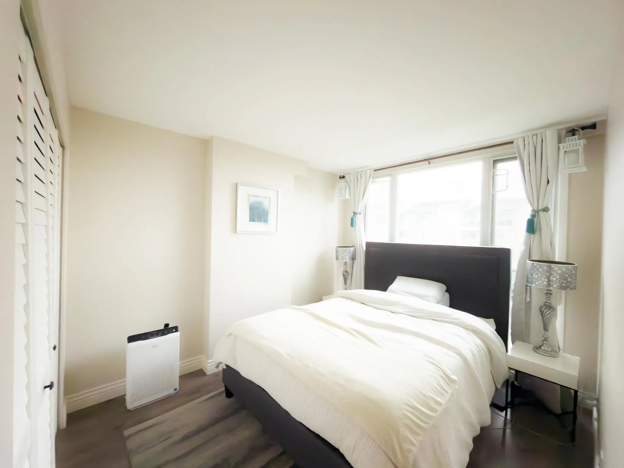 5860 Dover Crescent #307
