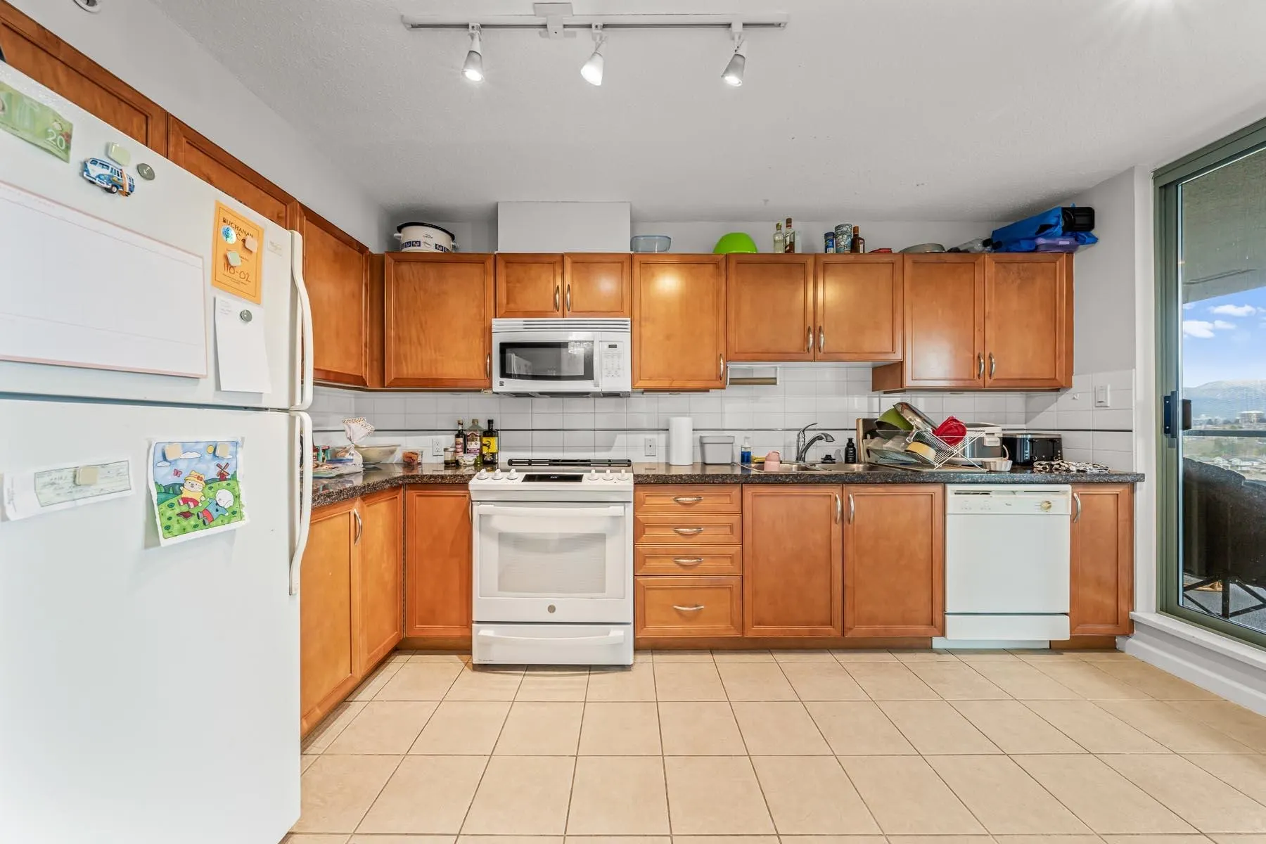 4398 Buchanan Street #2105