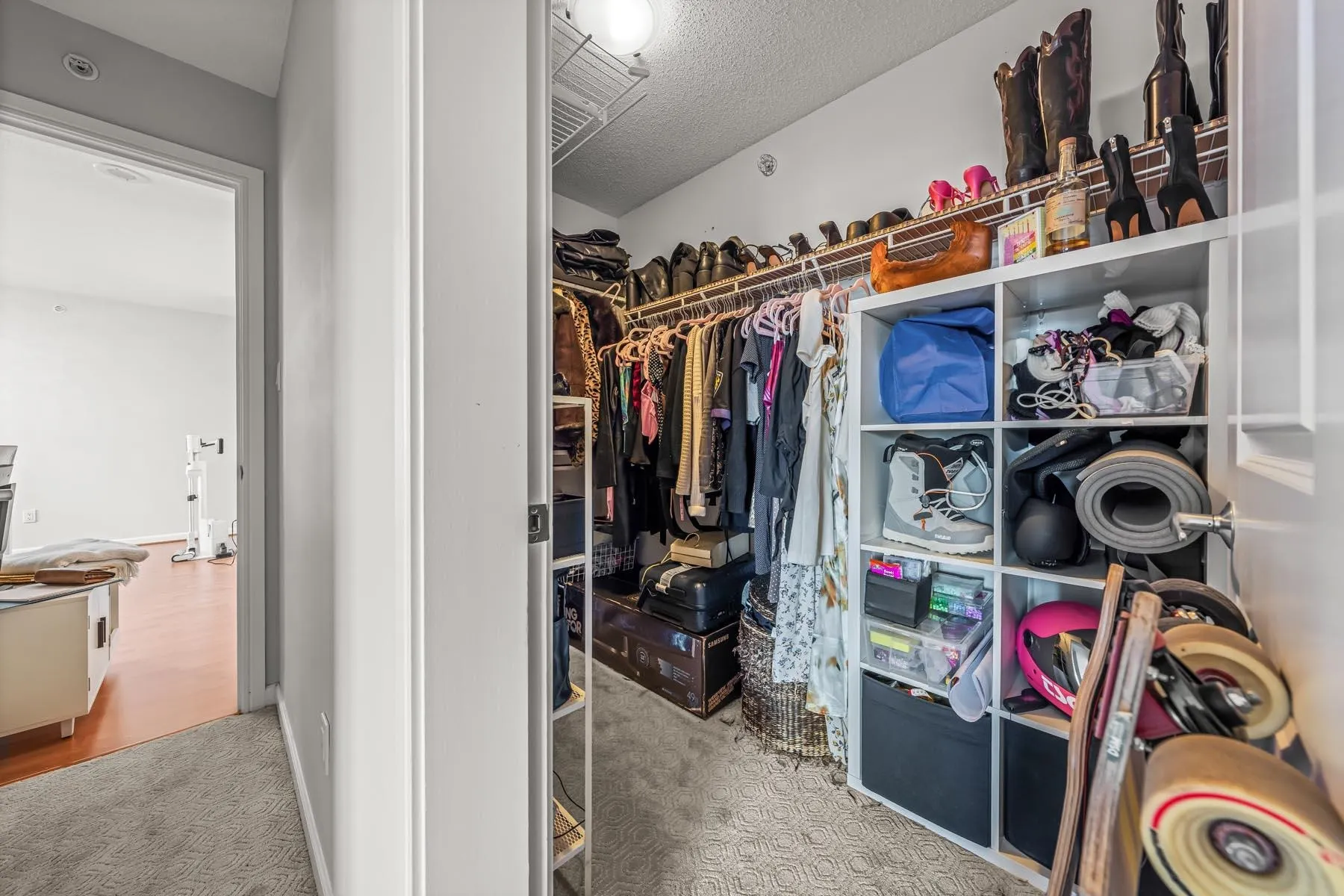 4398 Buchanan Street #2105