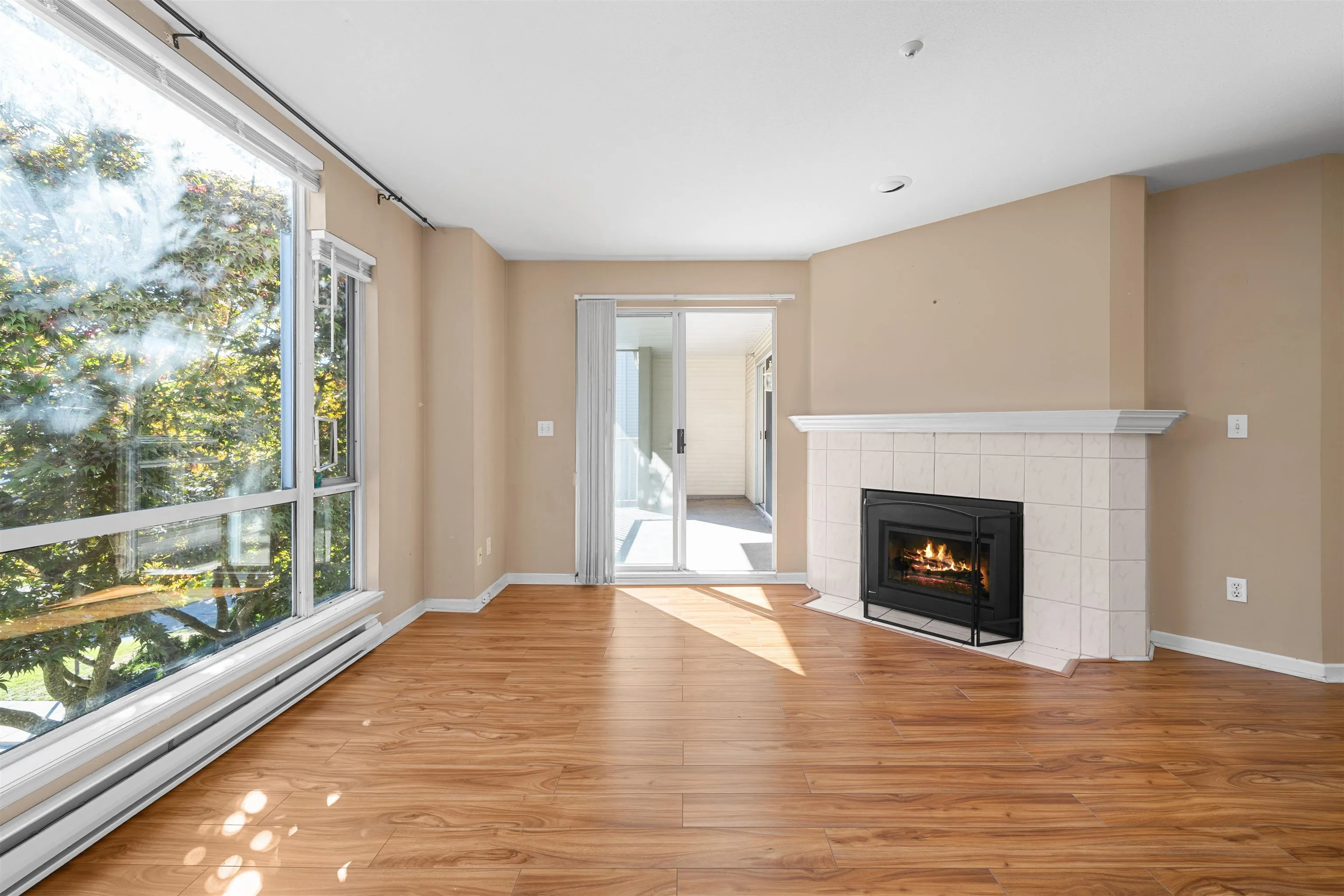 19122 122nd Avenue #213