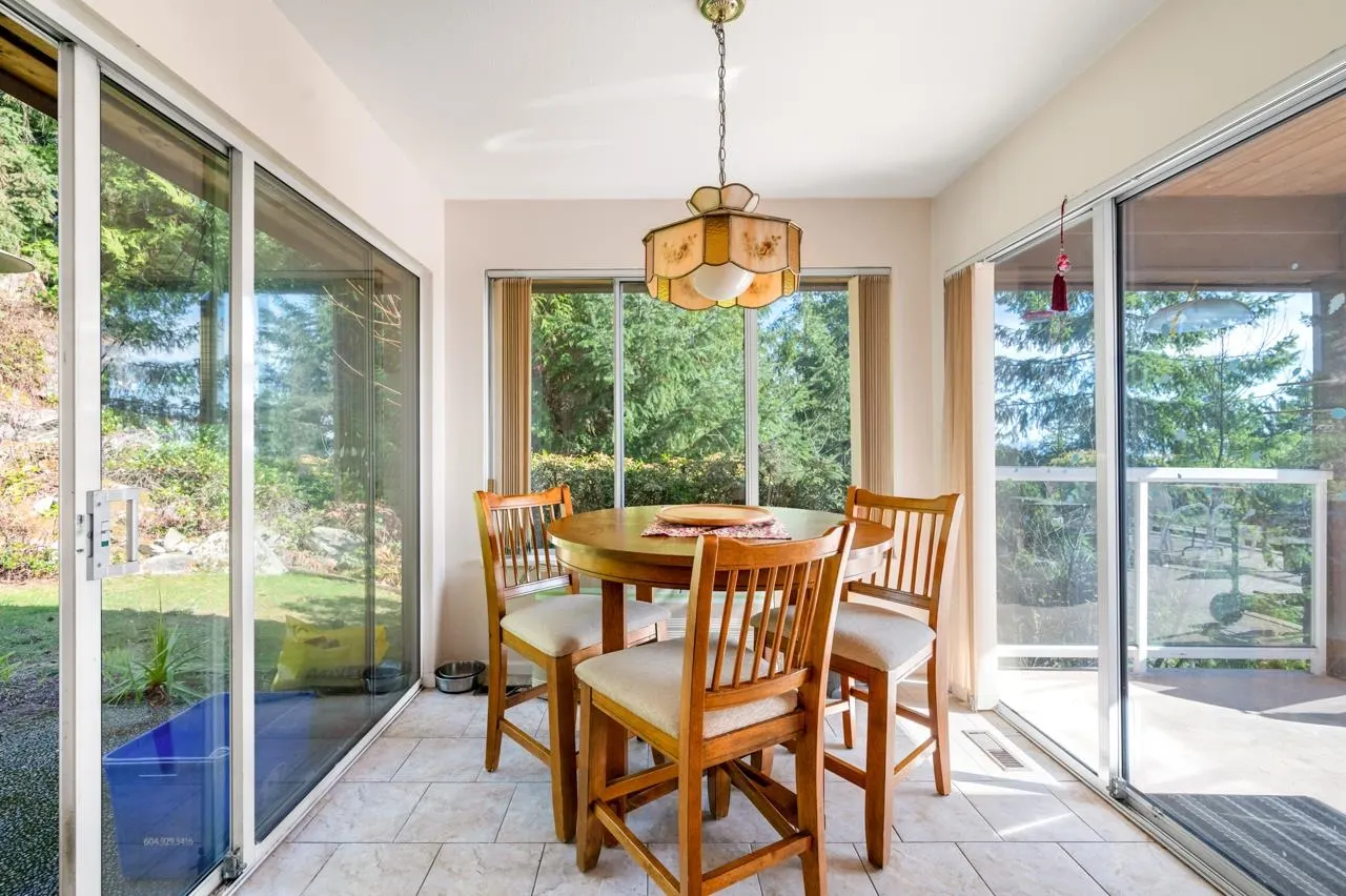 4815 Headland Close