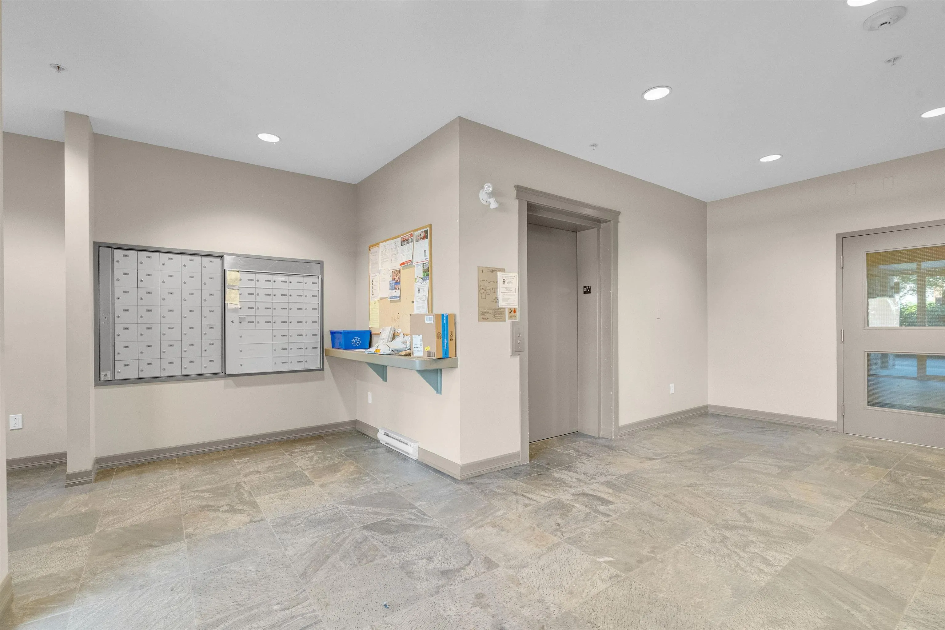10237 133 Street #415