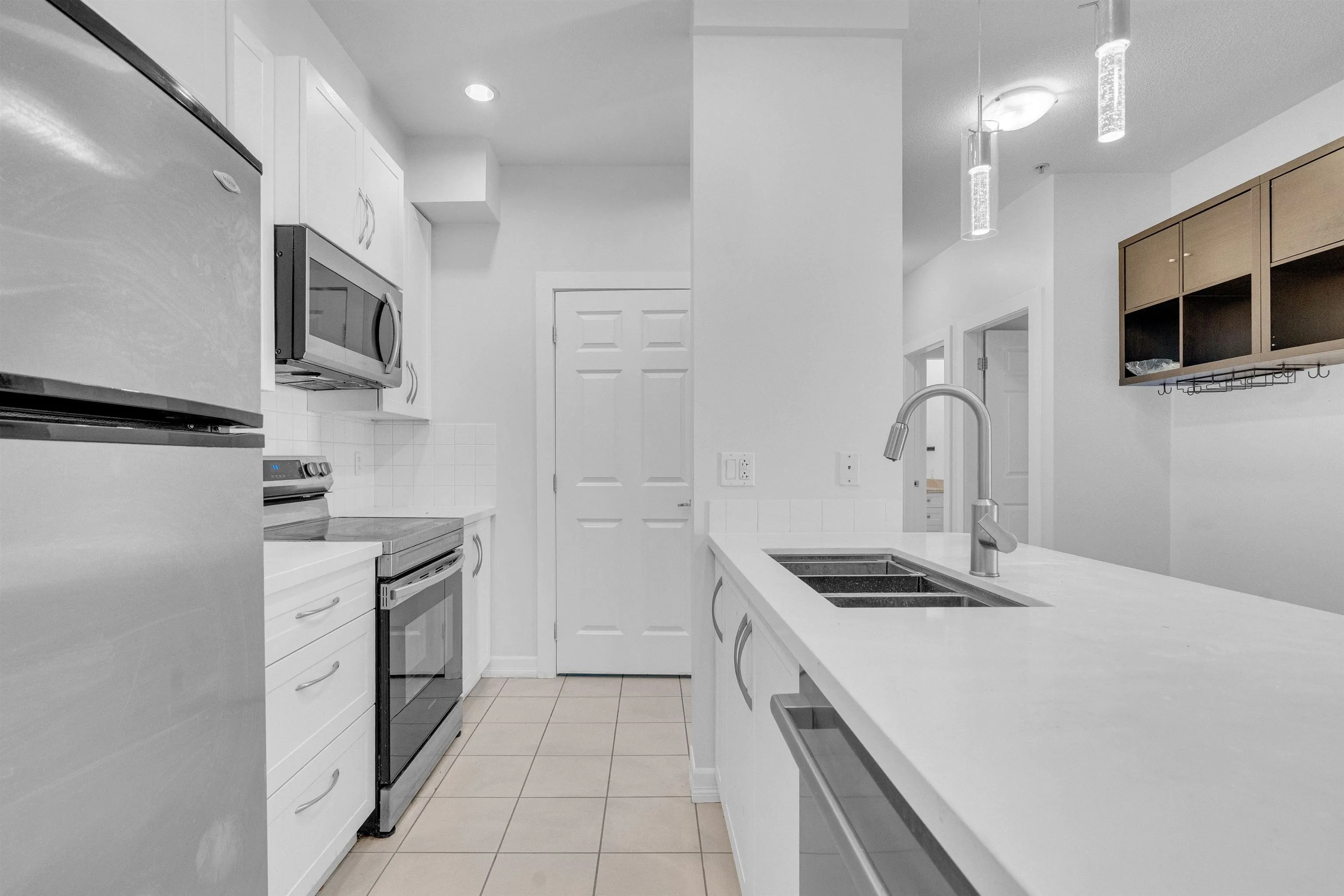 10237 133 Street #415