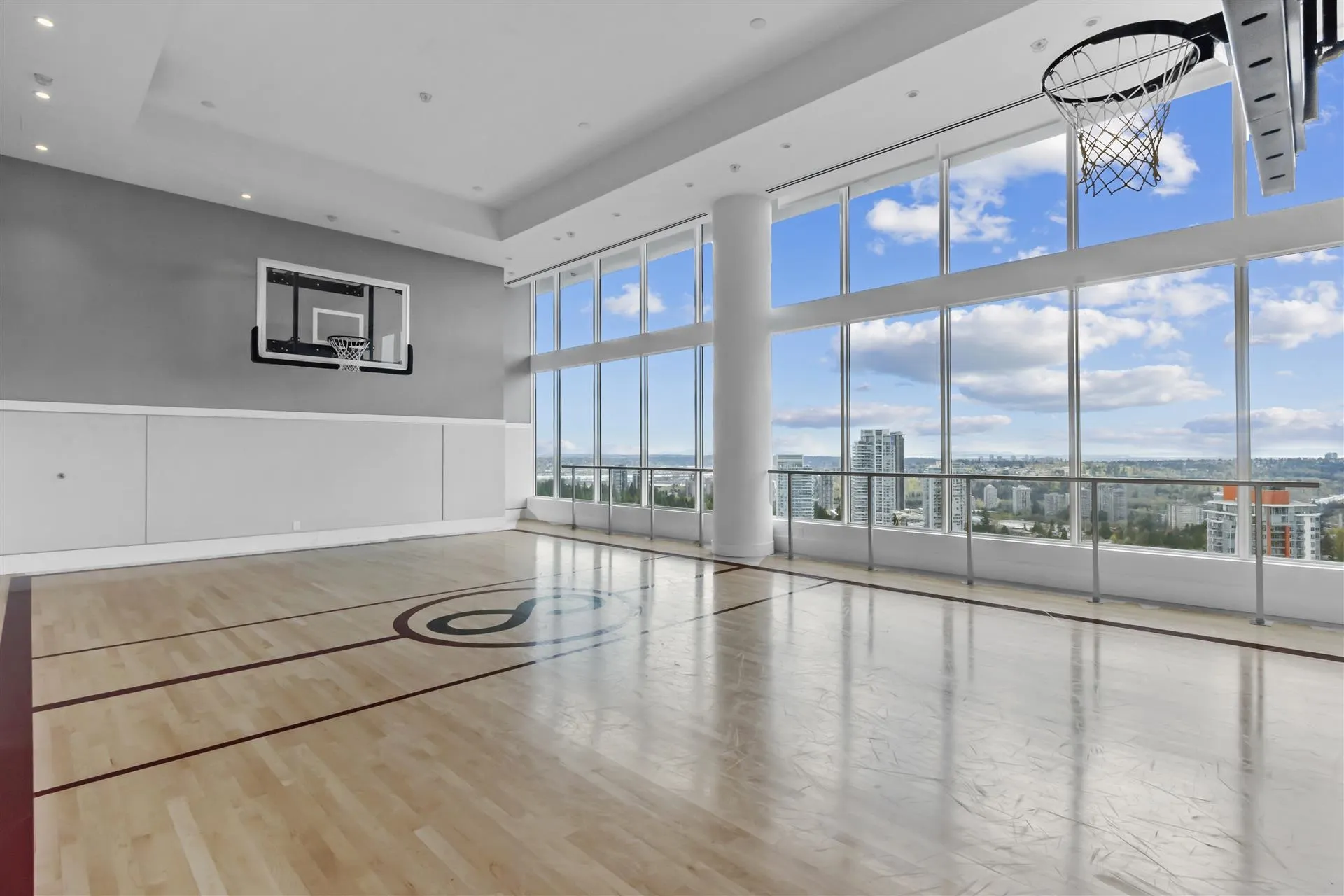 567 Clarke Road #707
