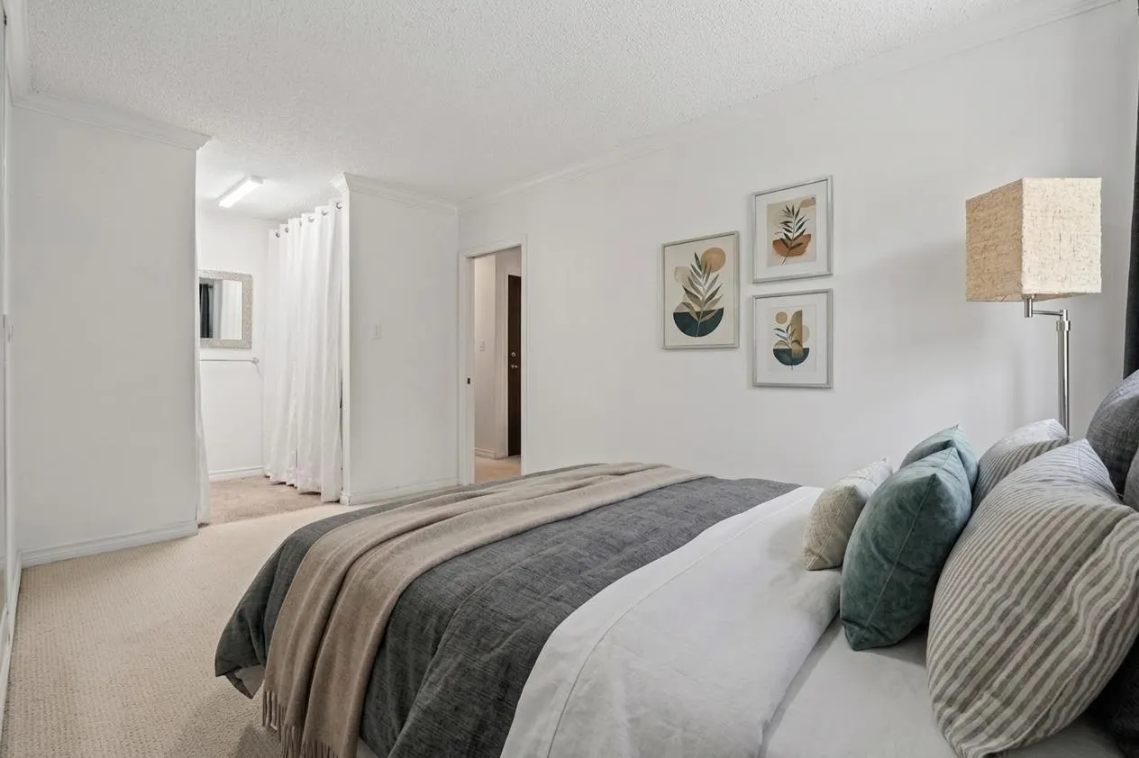 1710 W 13th Avenue #106