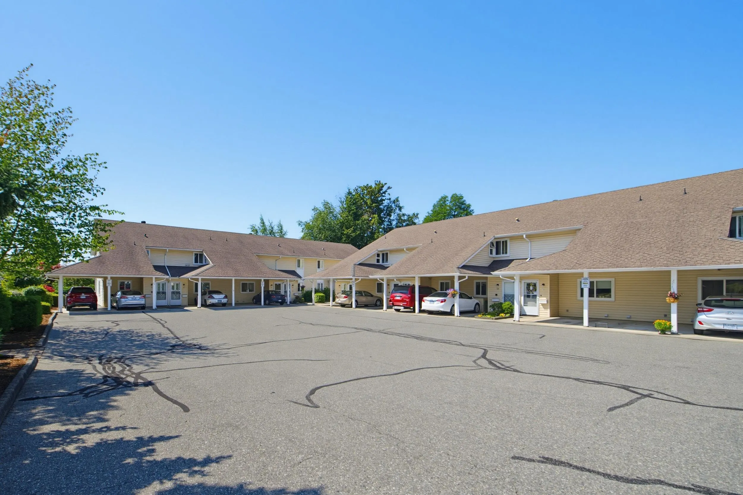 7525 Martin Place #30