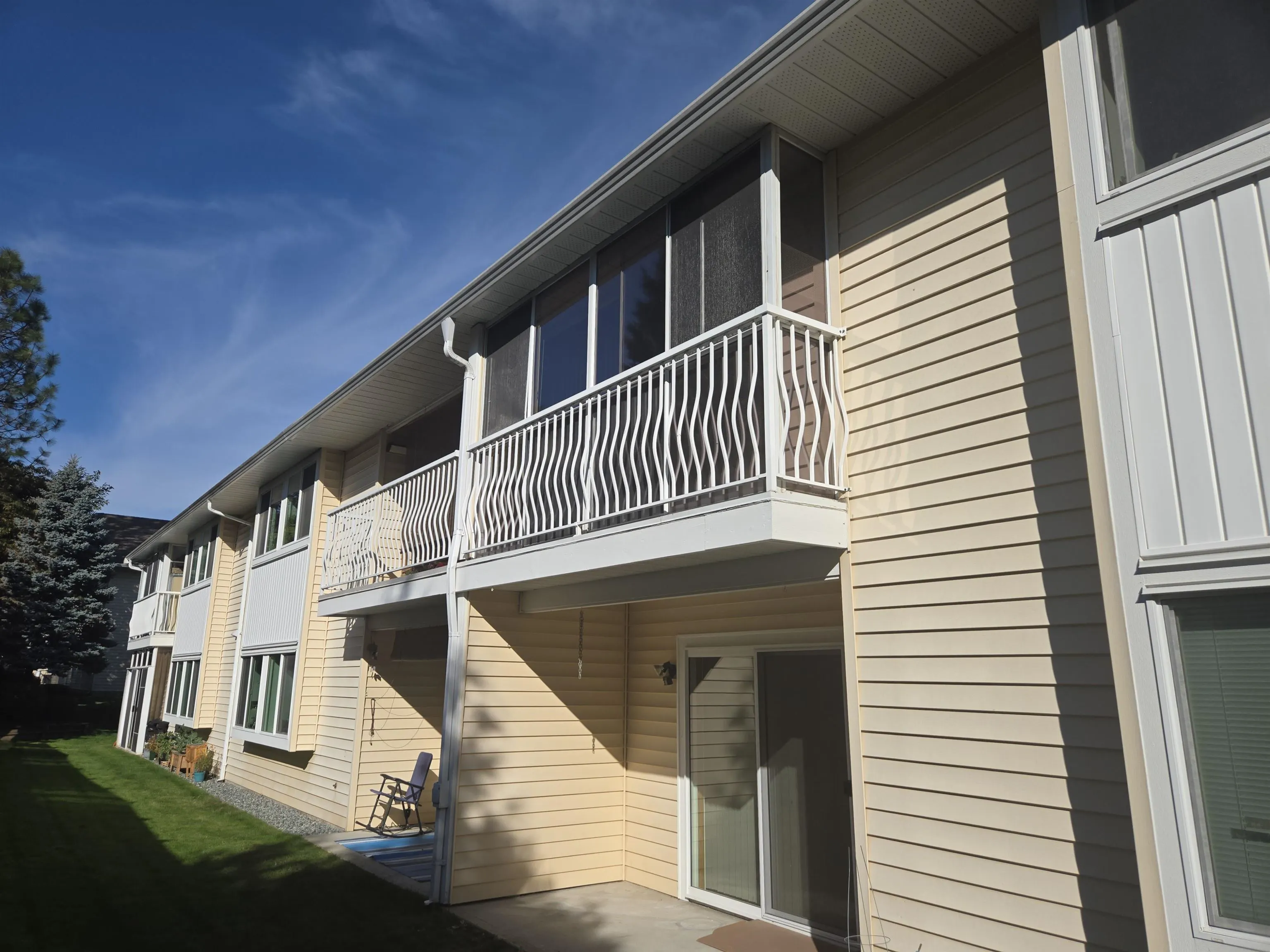 7525 Martin Place #30