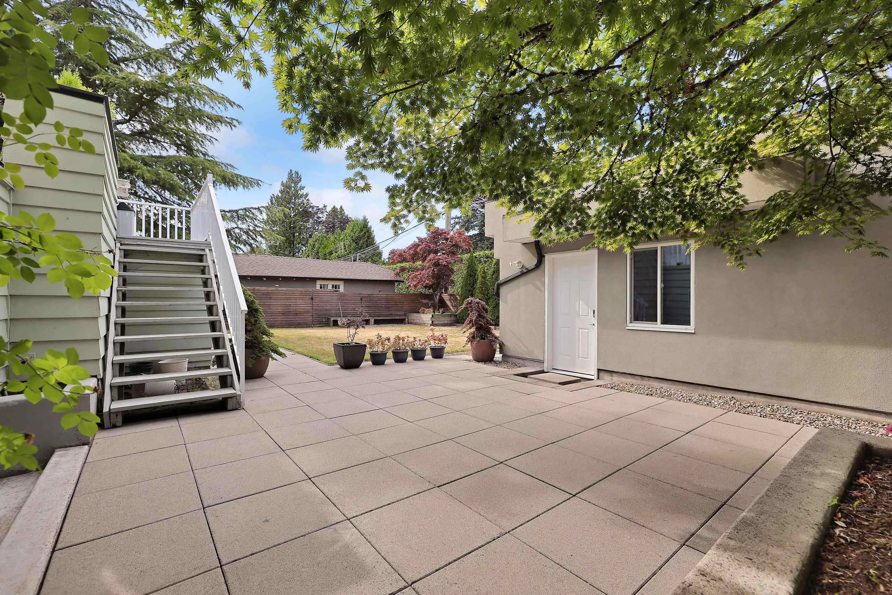 1407 W 33rd Avenue