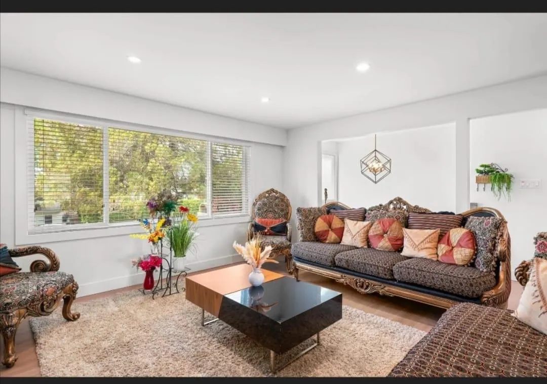 1106 Duthie Avenue #Upper