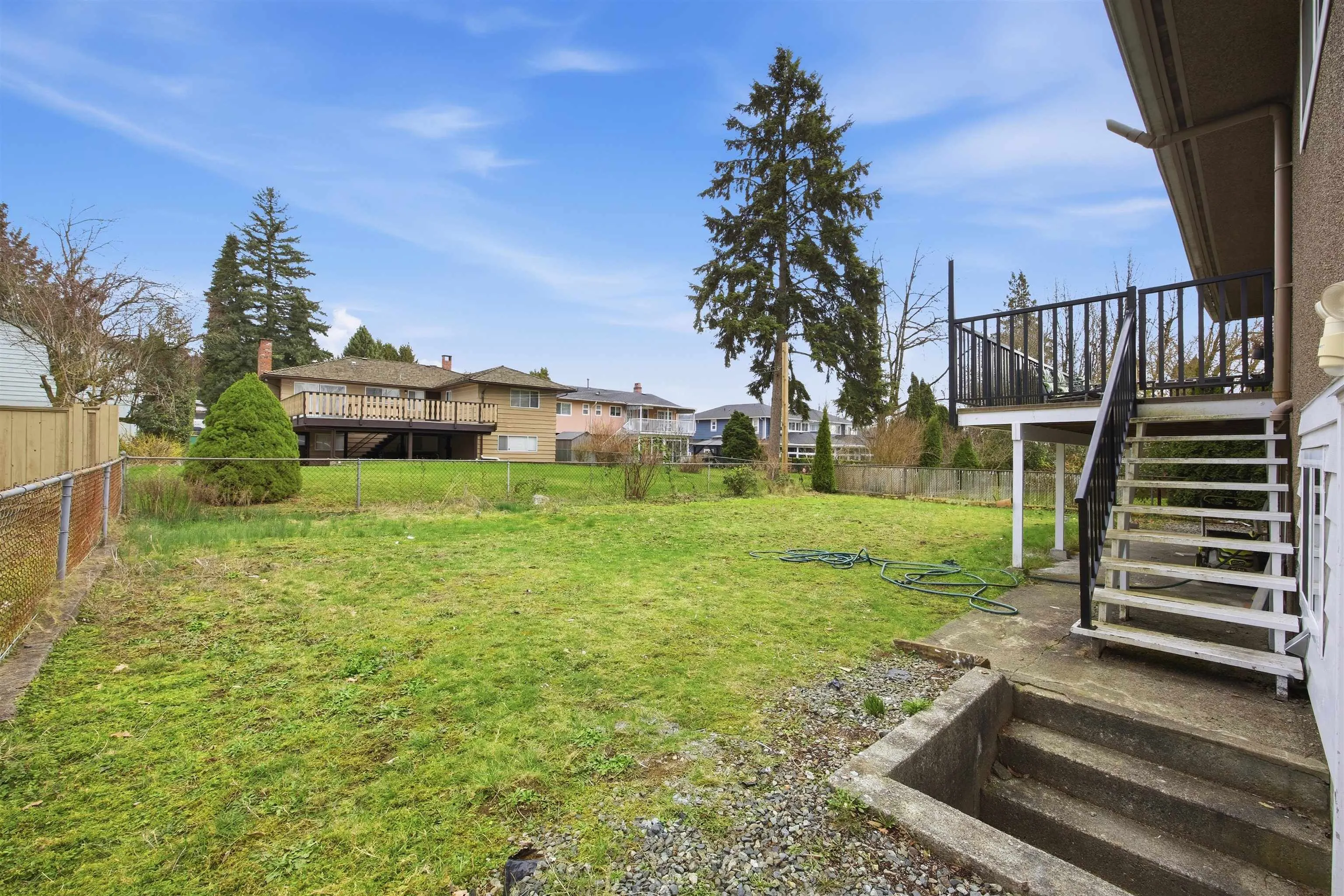 1106 Duthie Avenue #Upper