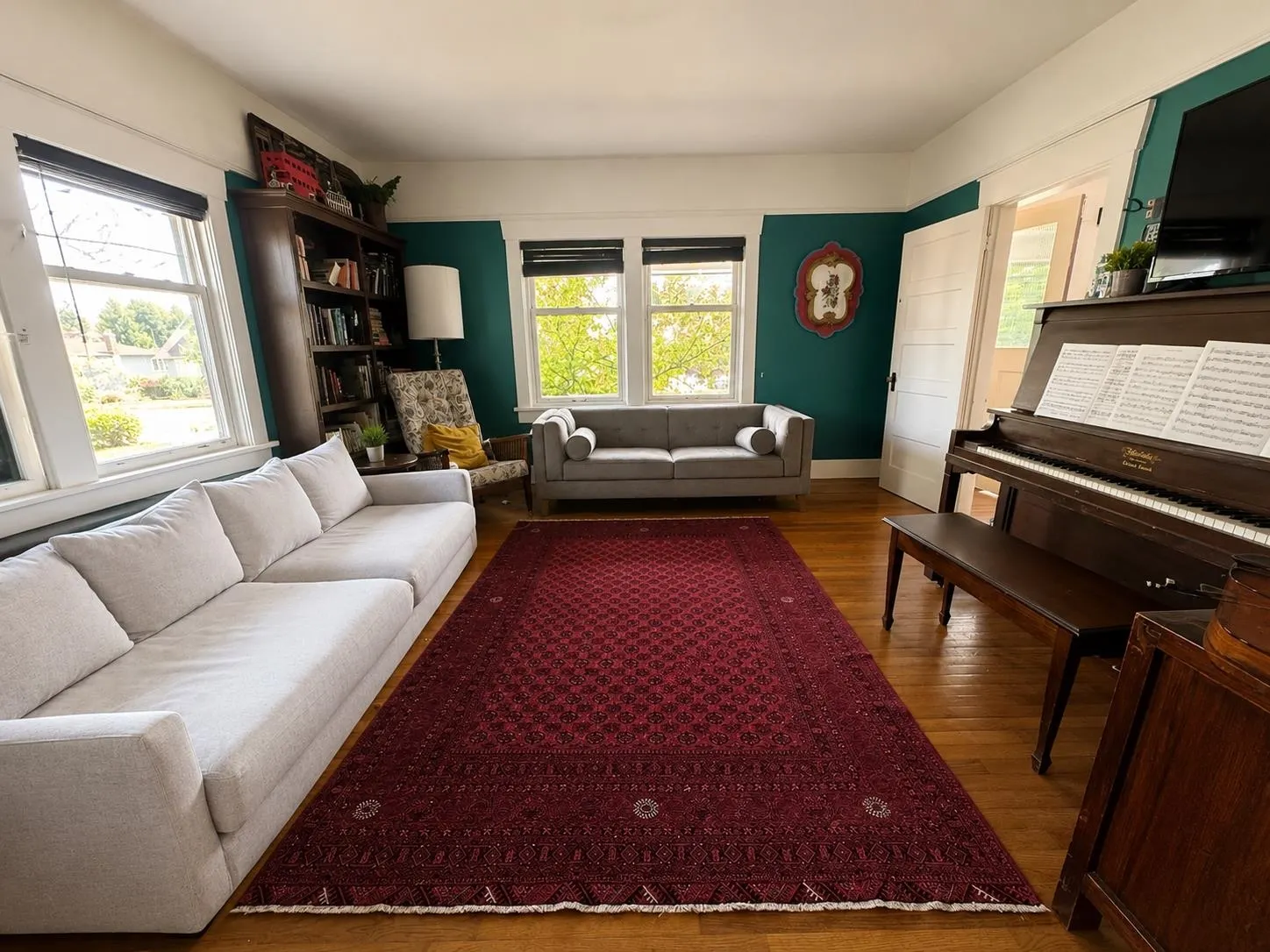 364 E 14th Street