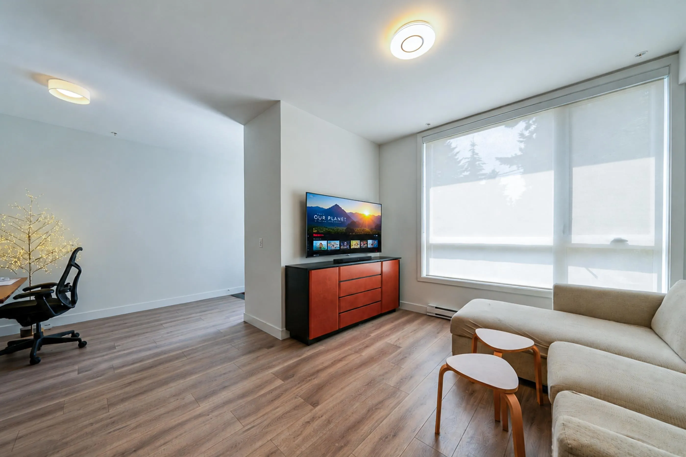 6085 Irmin Street #302