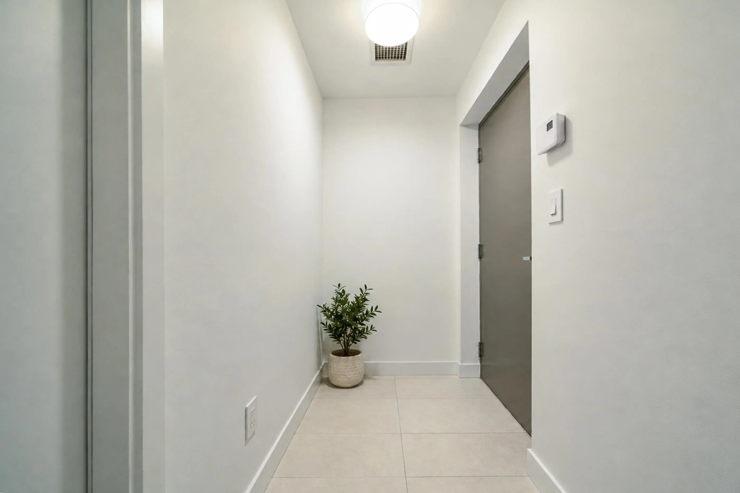 6085 Irmin Street #302