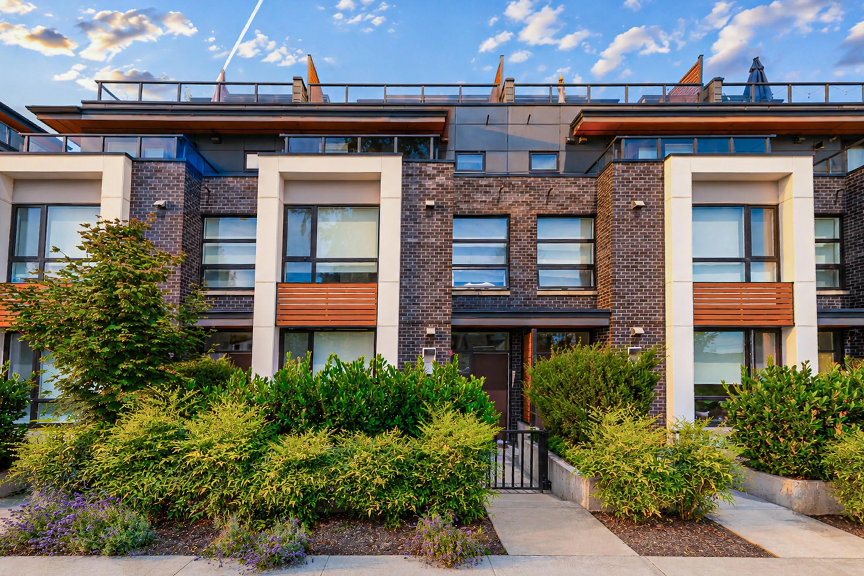6085 Irmin Street #302