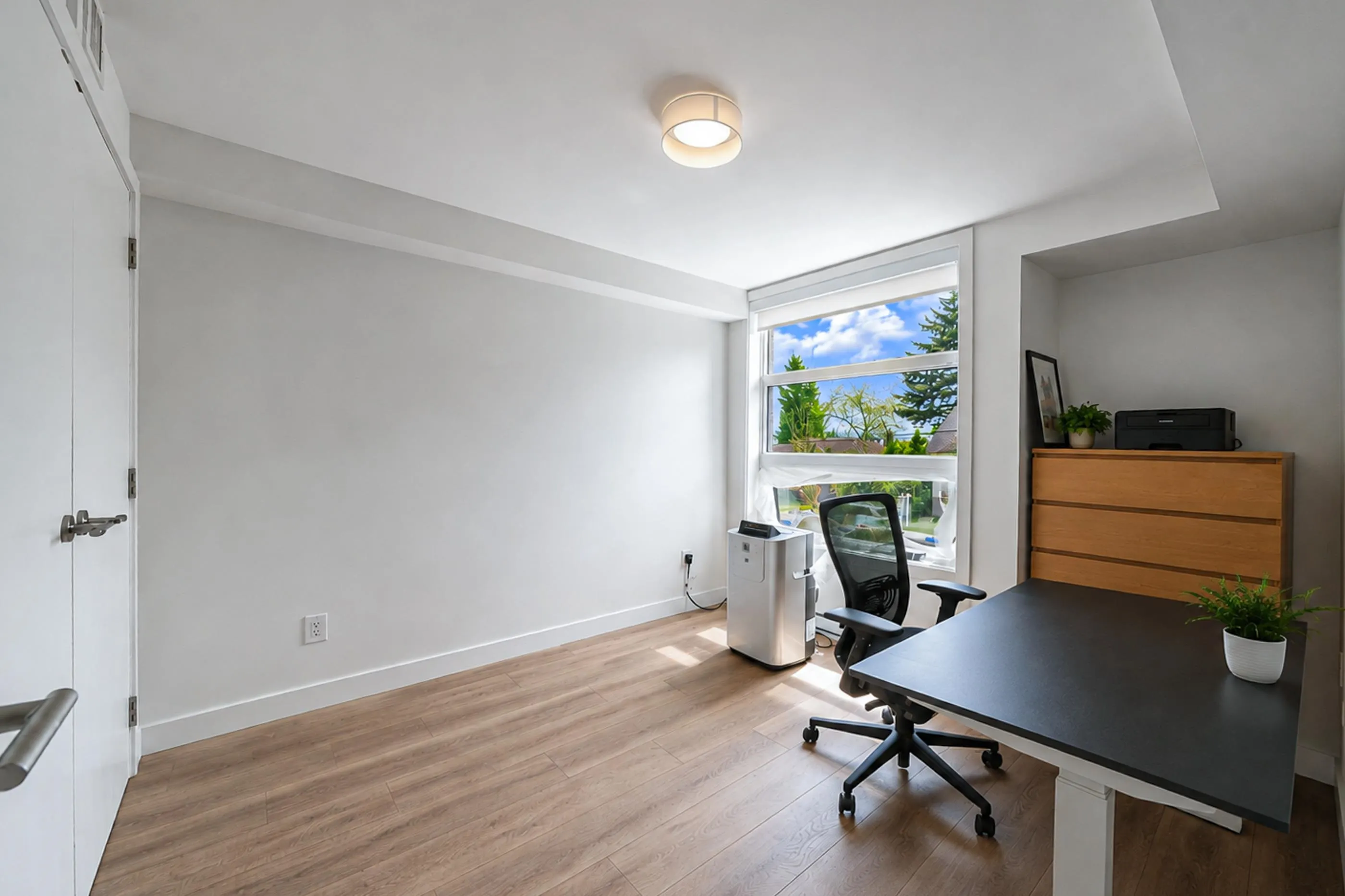 6085 Irmin Street #302