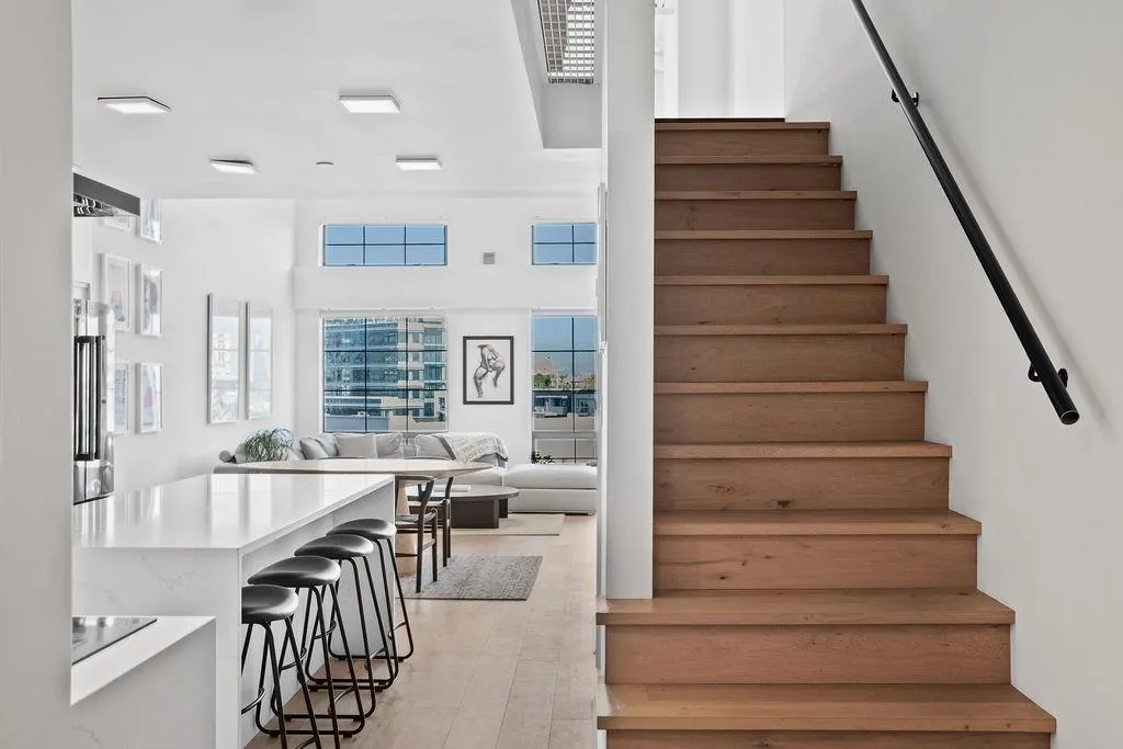 237 E 4th Avenue #417