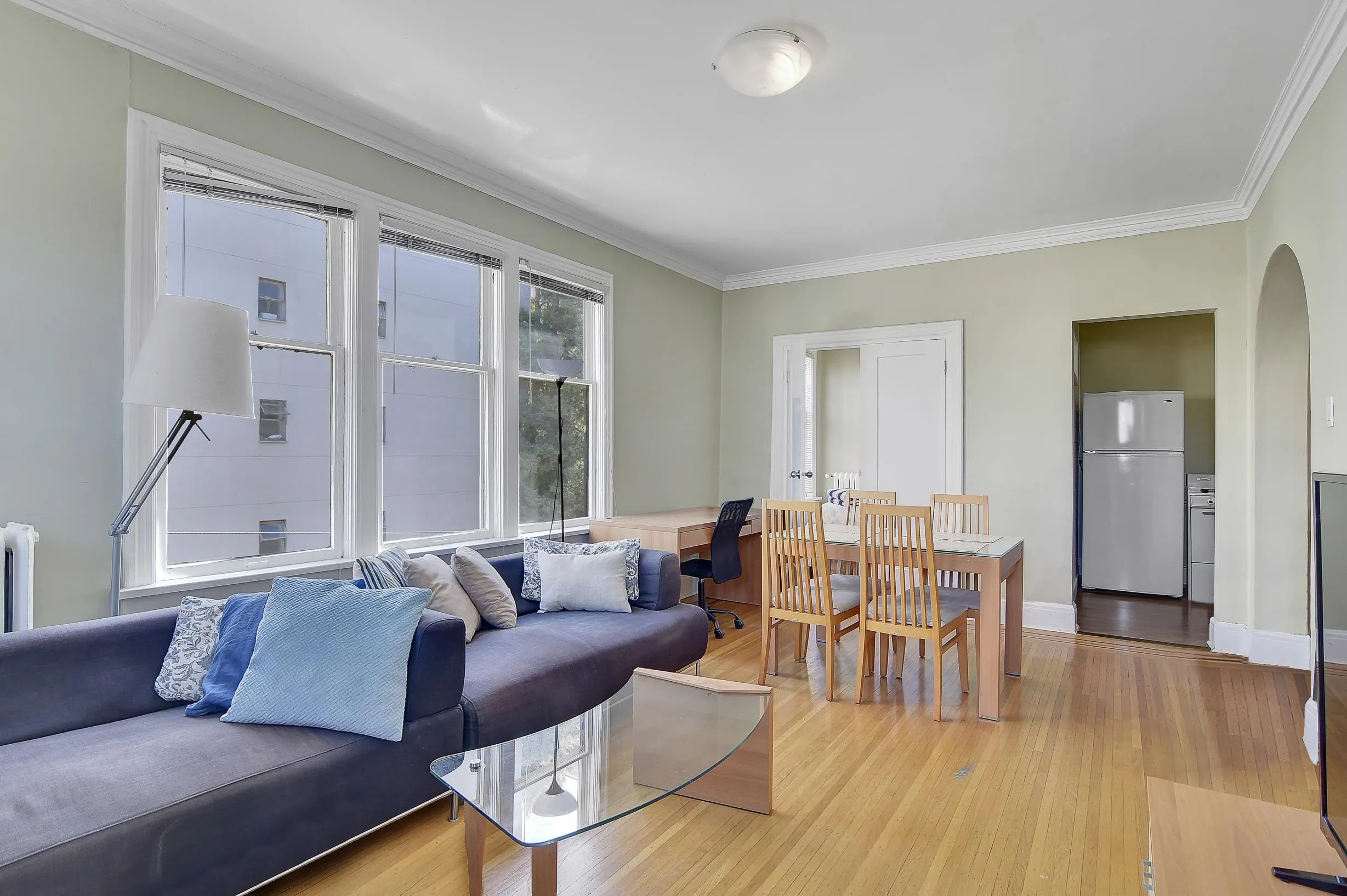 935 Jervis Street #15
