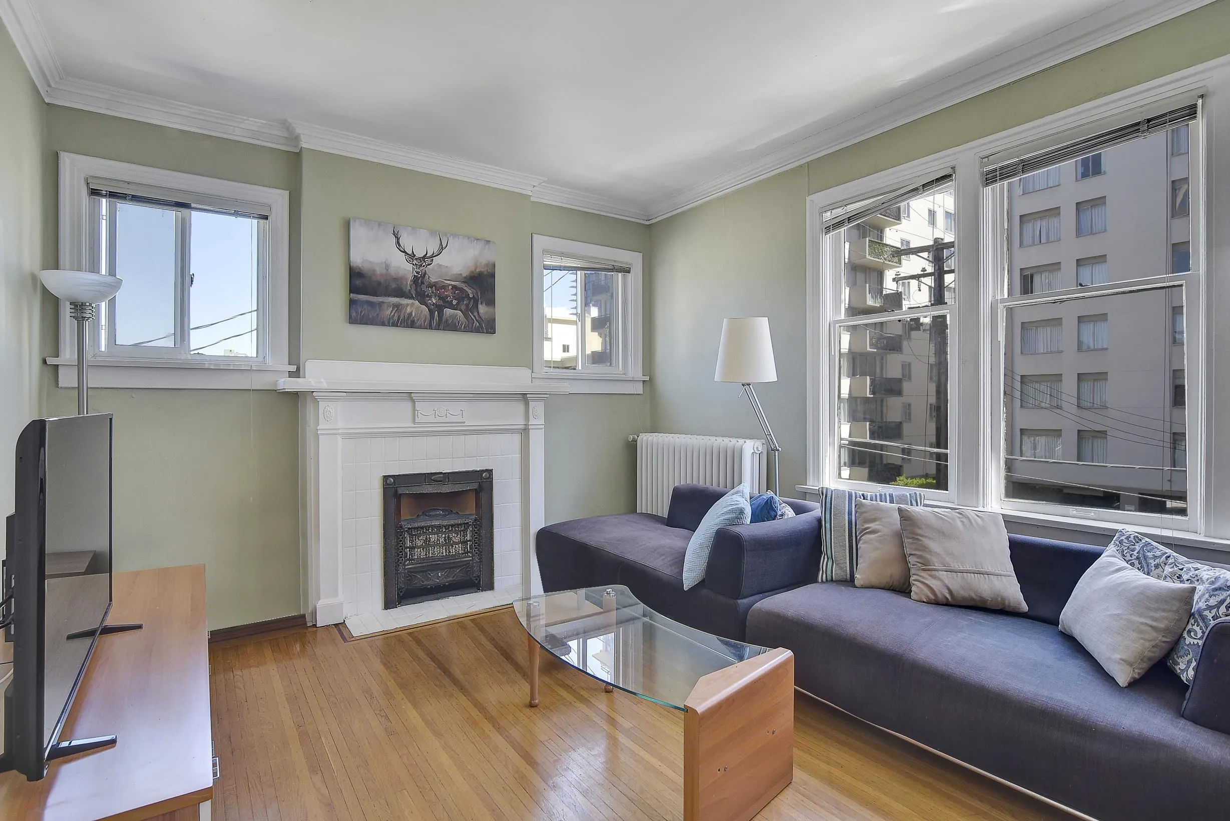 935 Jervis Street #15