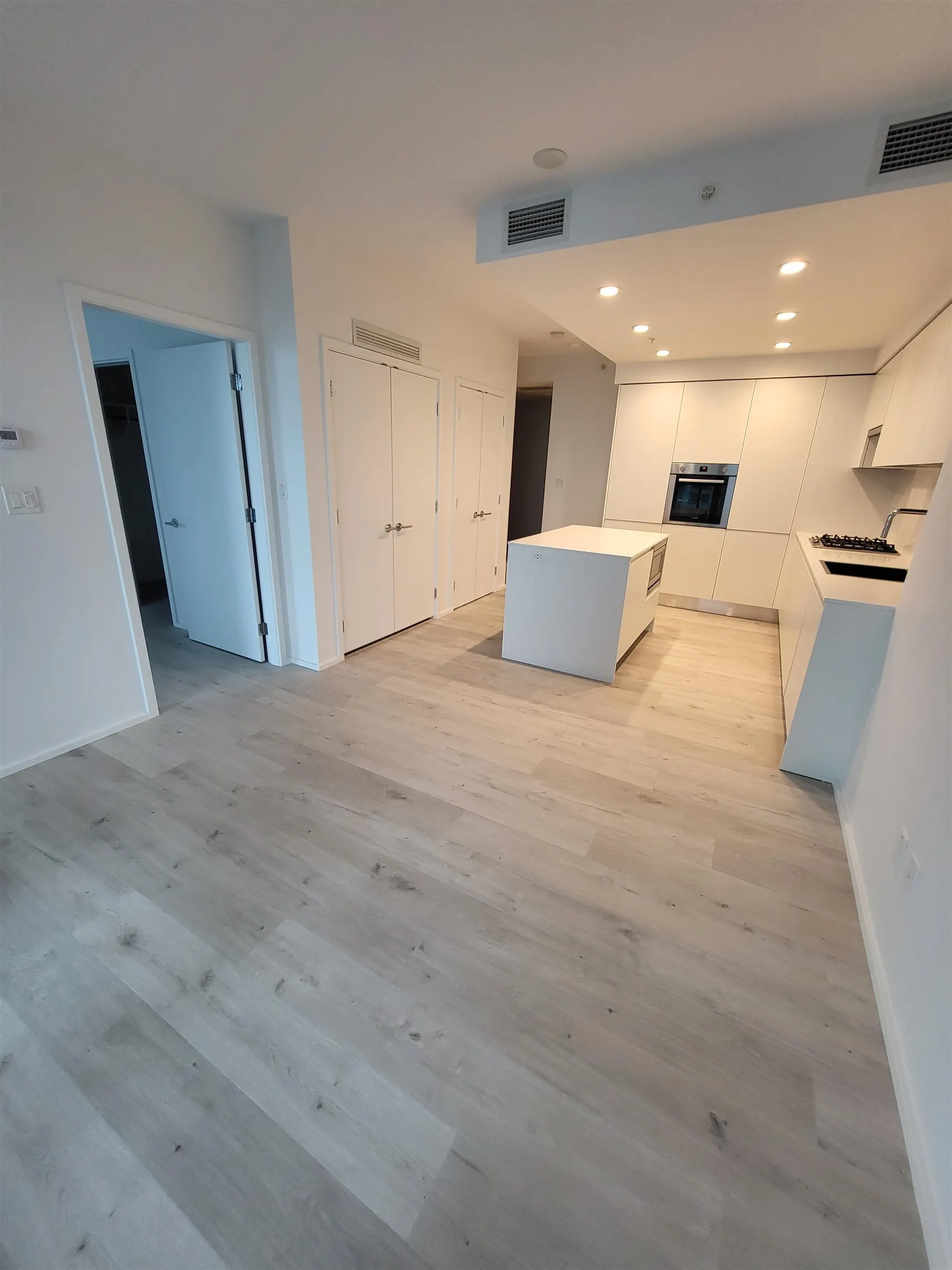 3809 Evergreen Place #1606