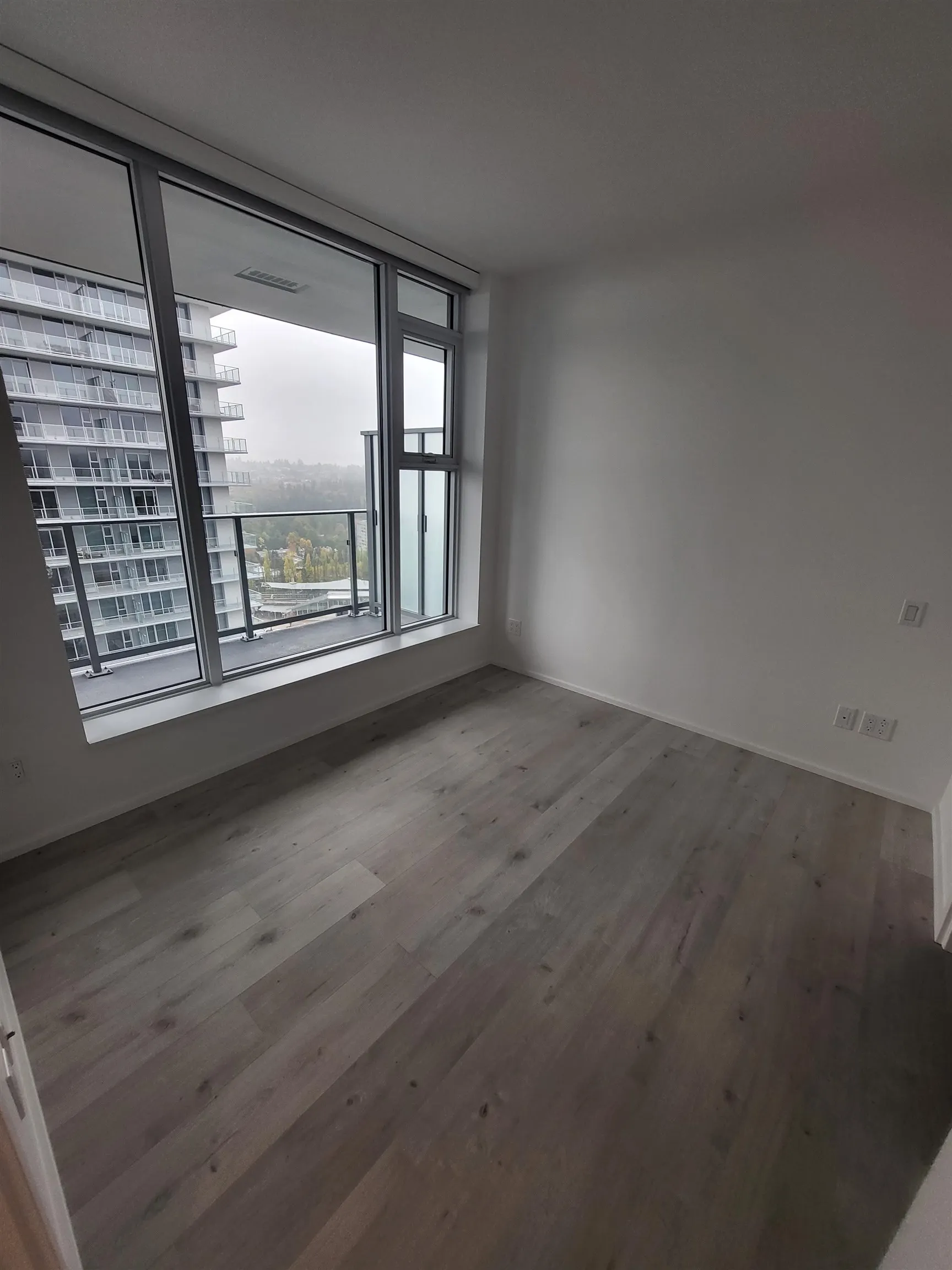 3809 Evergreen Place #1606