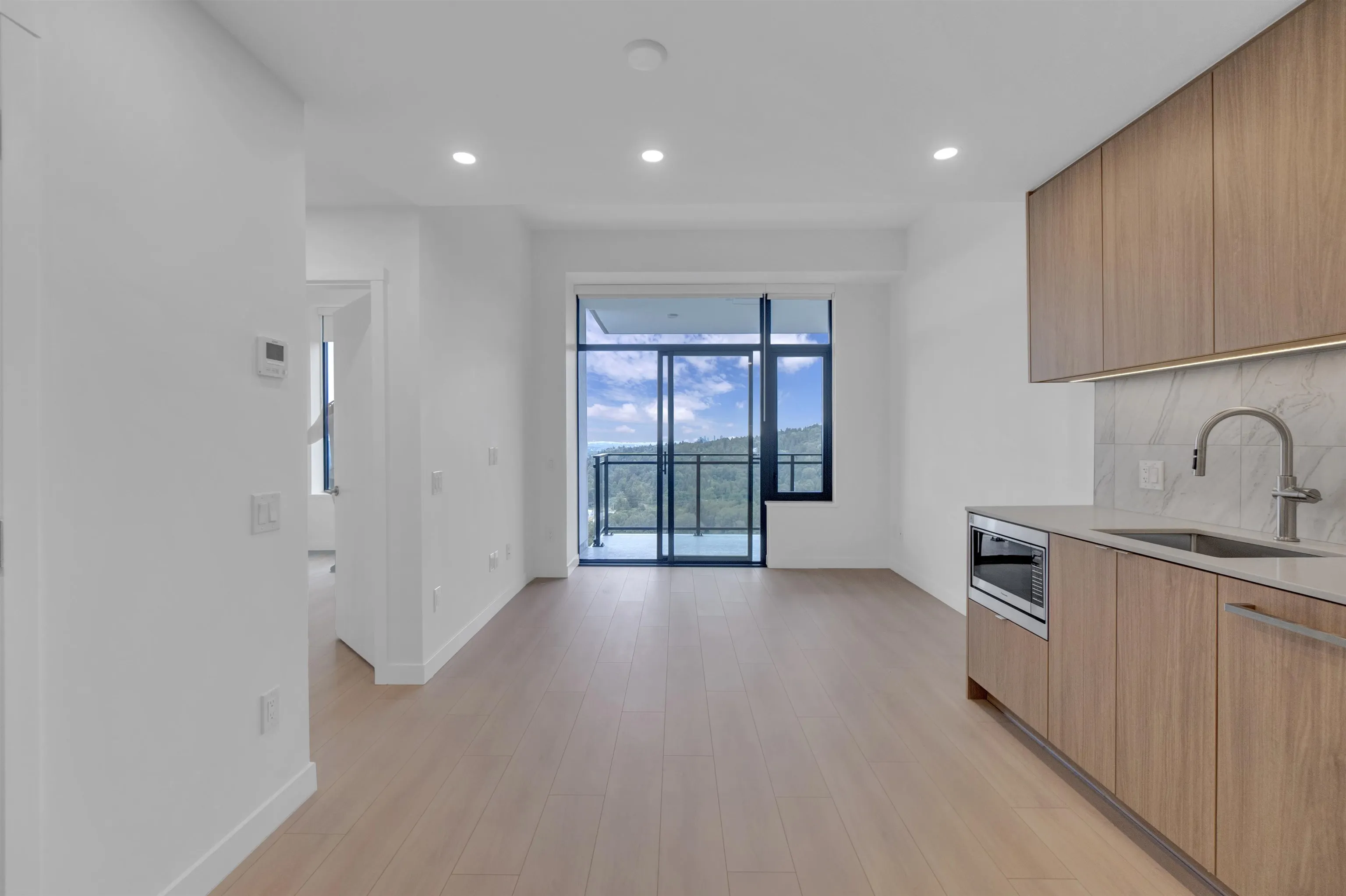 626 Claremont Street #2703