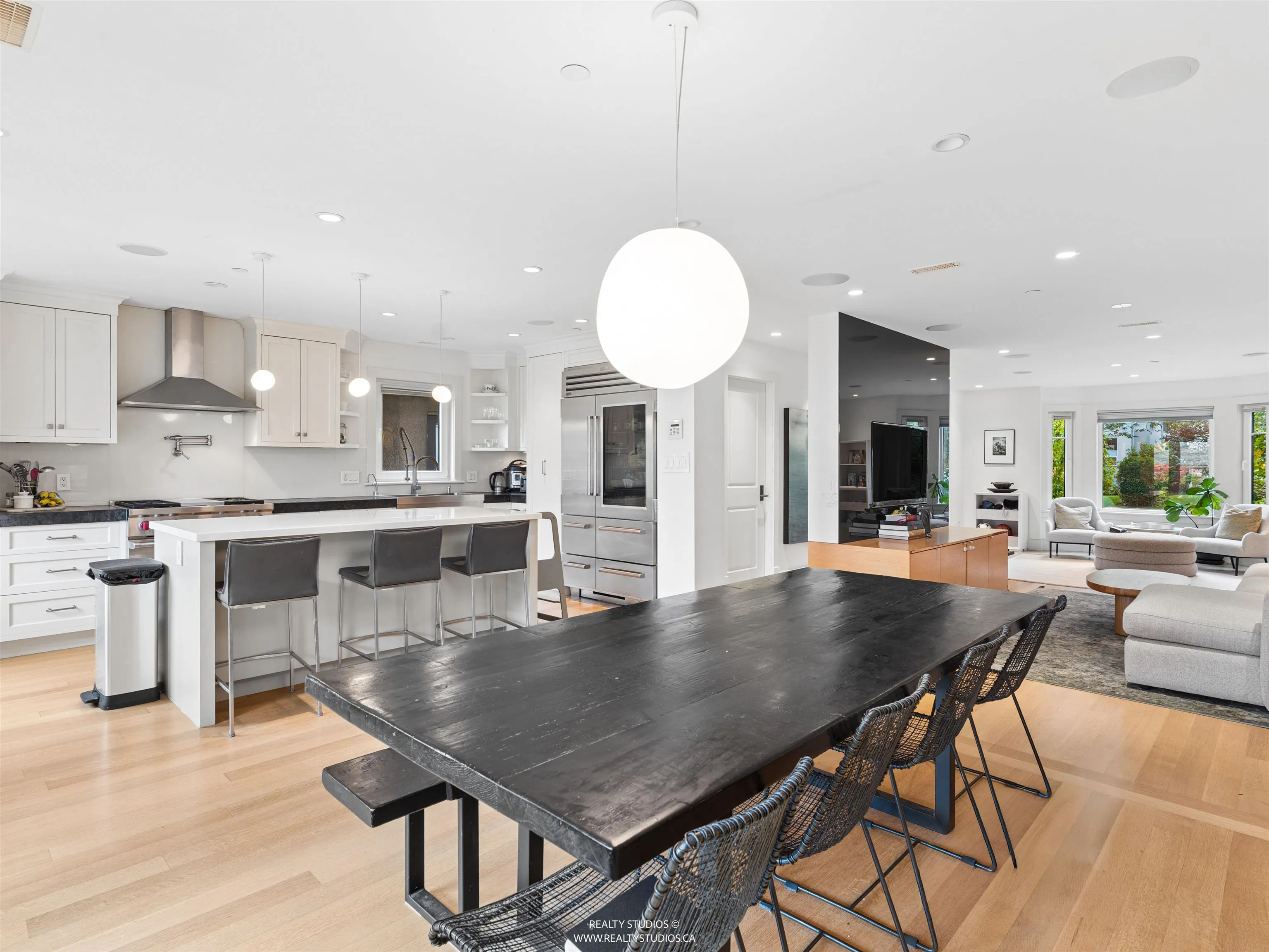 917 W 20th Avenue
