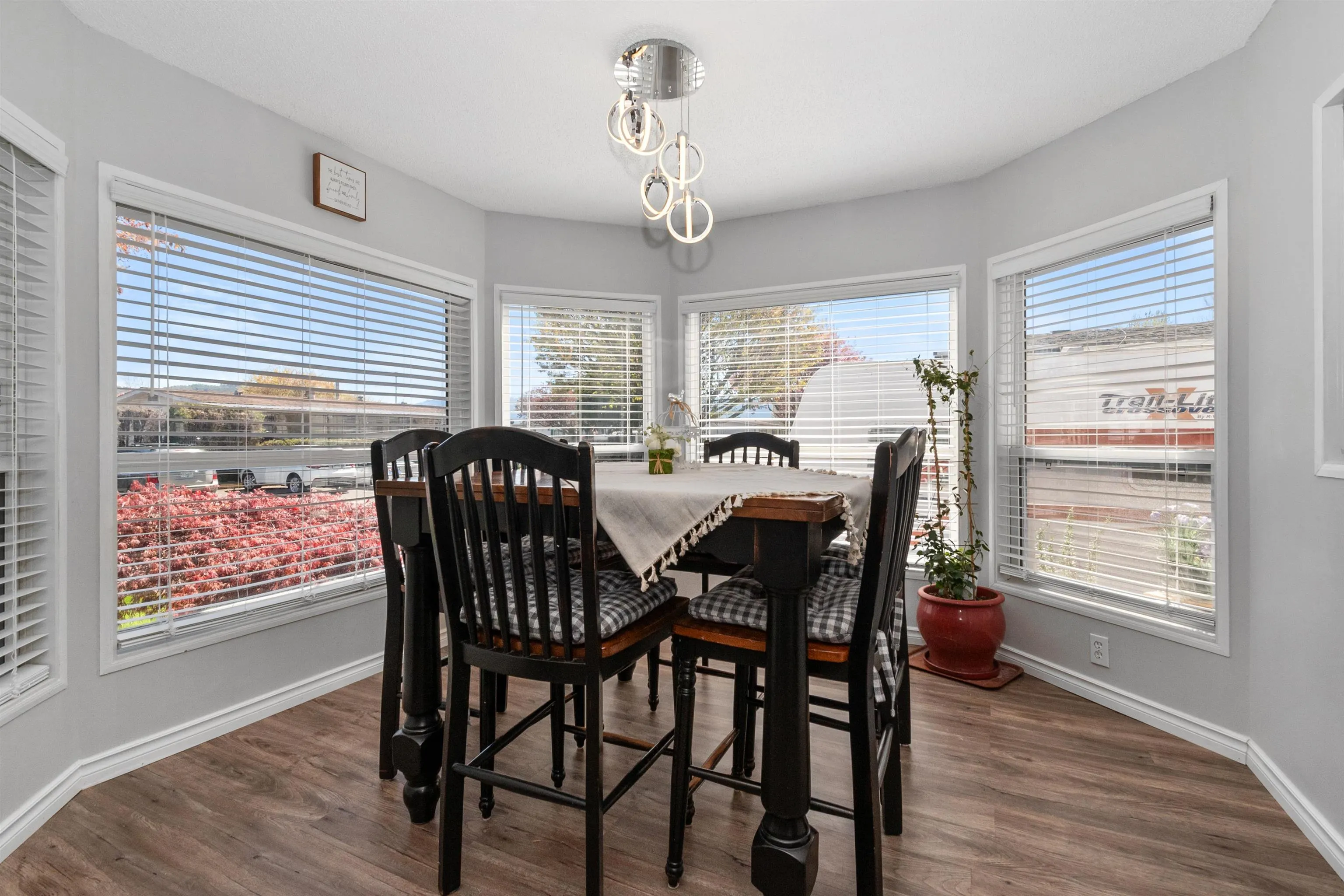 41168 Lougheed Highway #13