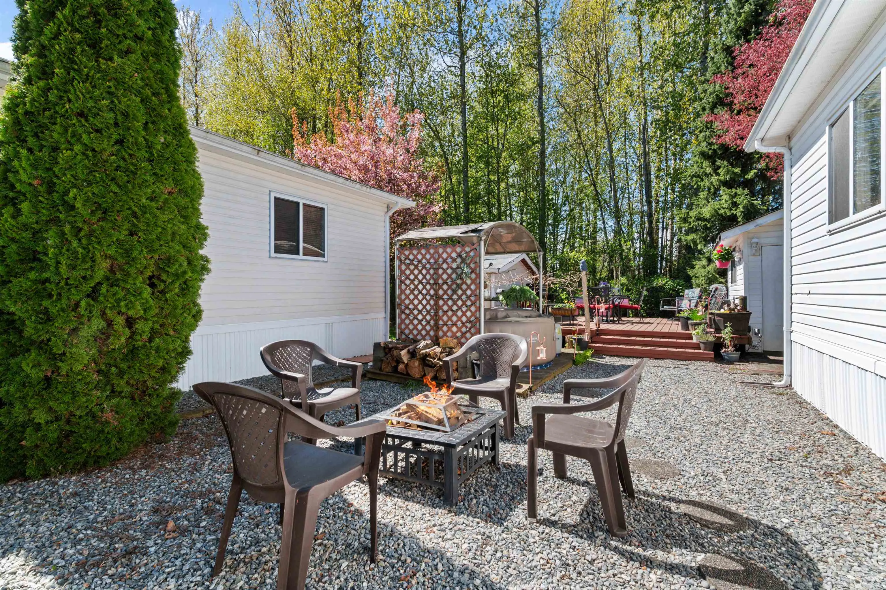 41168 Lougheed Highway #13