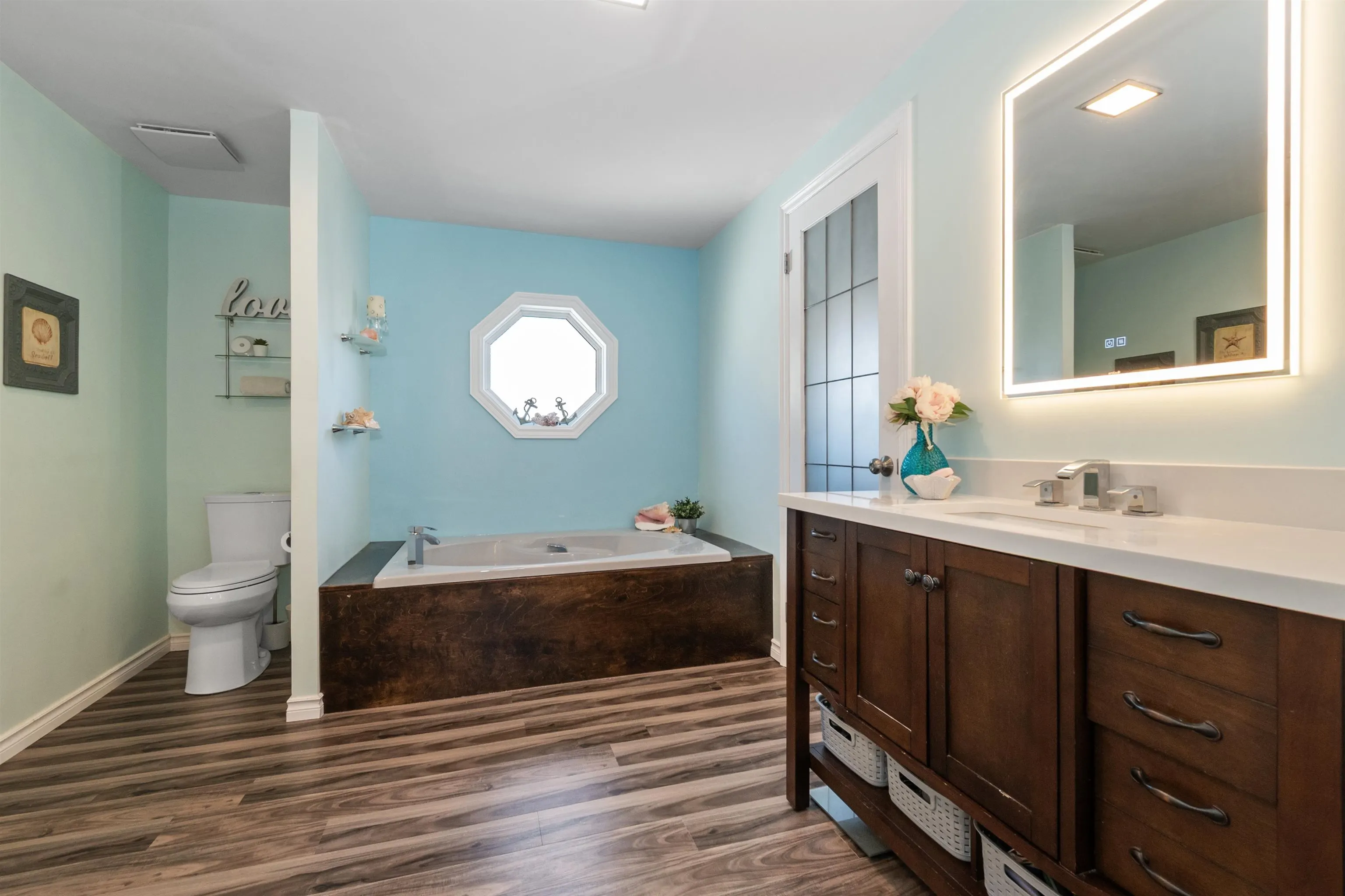 41168 Lougheed Highway #13