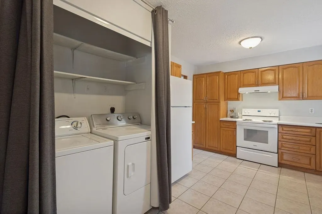 2657 Burnside Place