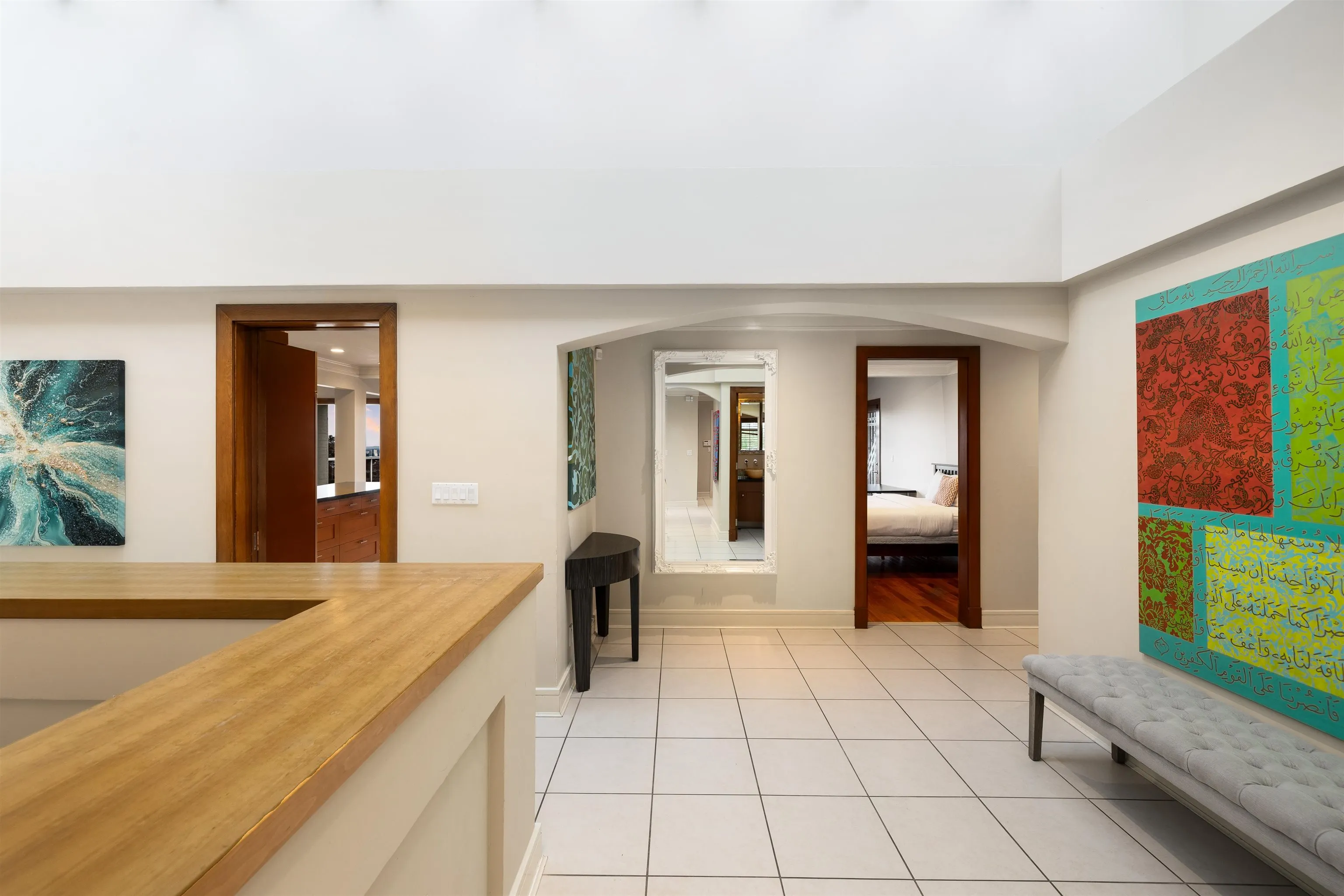 1035 King Georges Way