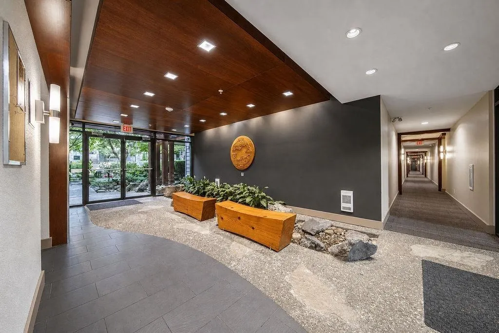6328 Larkin Drive #402