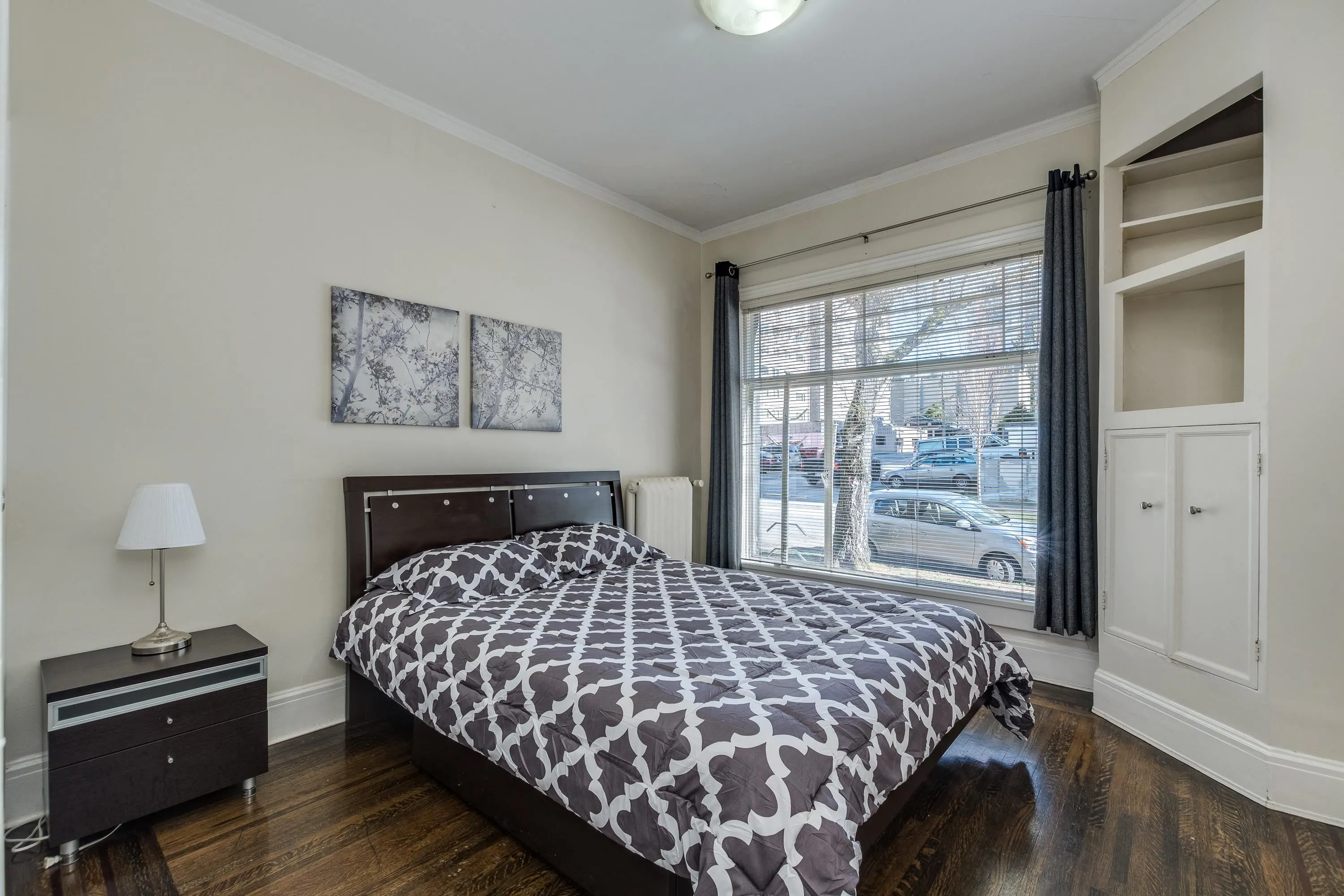 935 Jervis Street #17