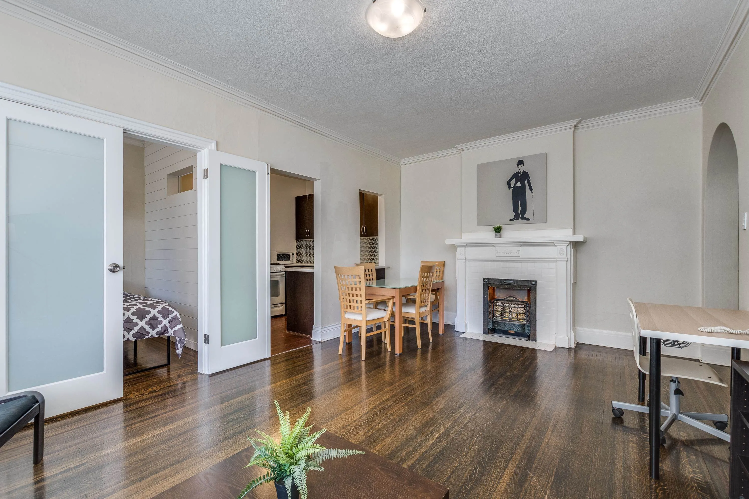 935 Jervis Street #17